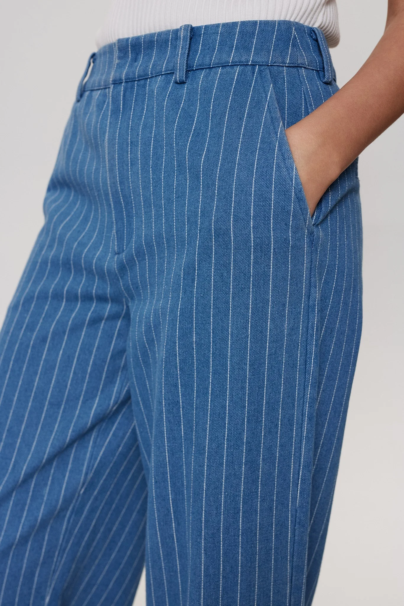 NUENITTA PANTS - Medium Blue Denim - Image 5