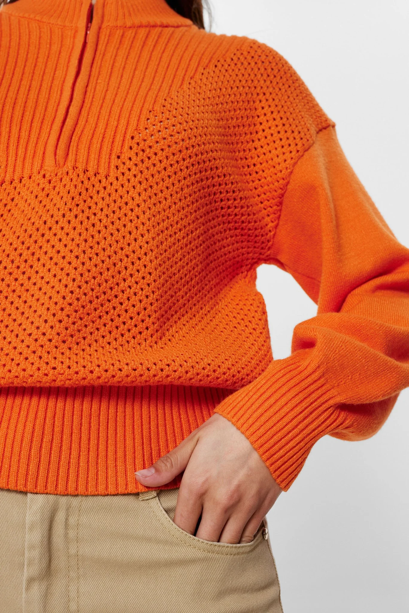 NUEPPI PULLOVER - Red Orange - Image 5
