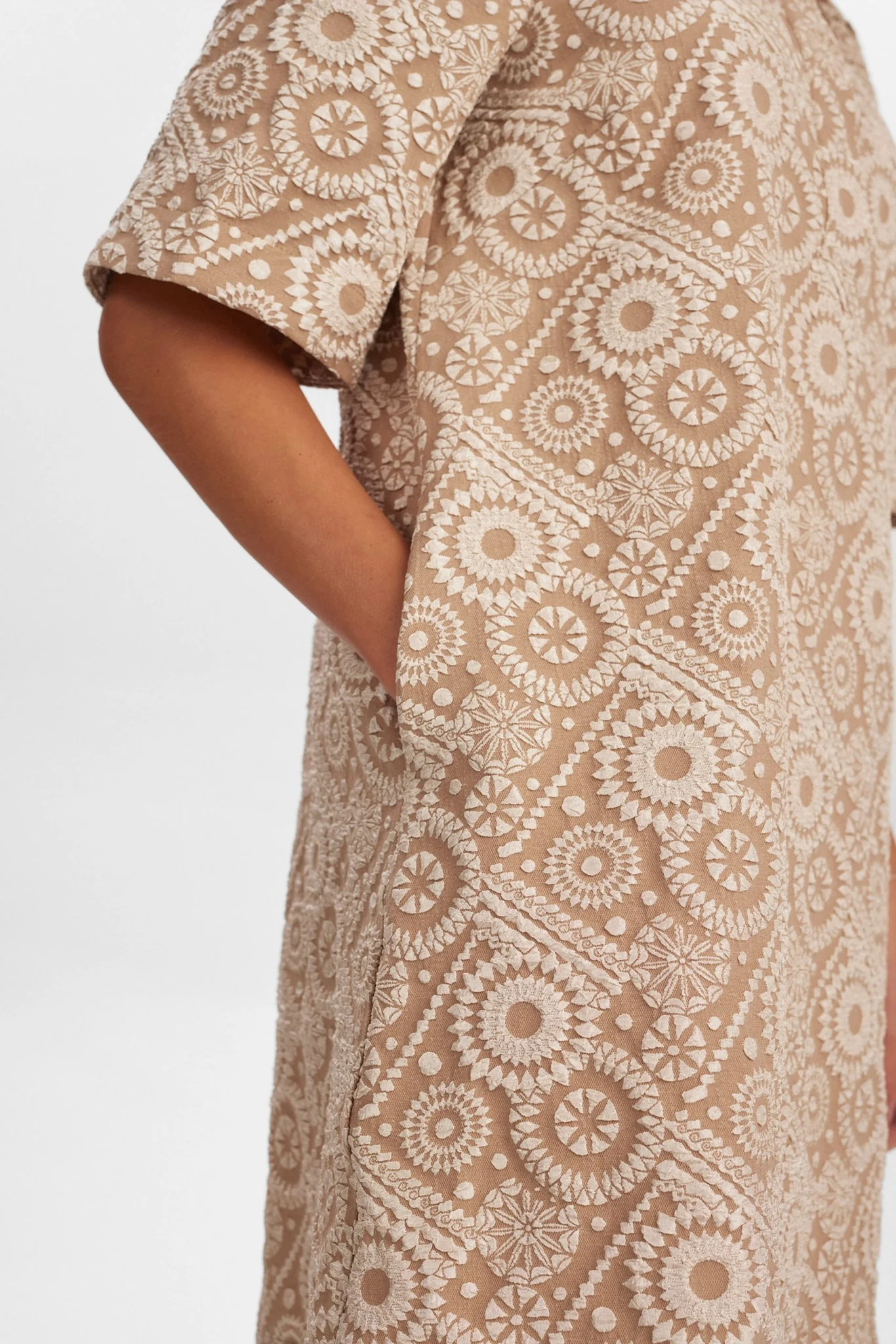 NUEVEDA DRESS - Tannin - Image 4