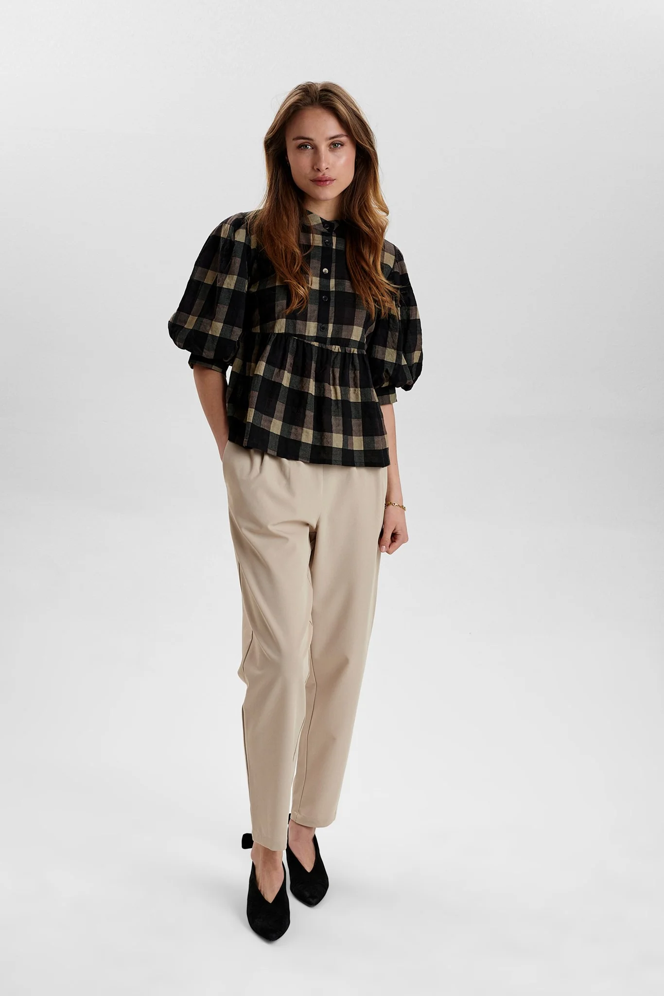 NUFIONA BLOUSE  - Caviar - Image 3