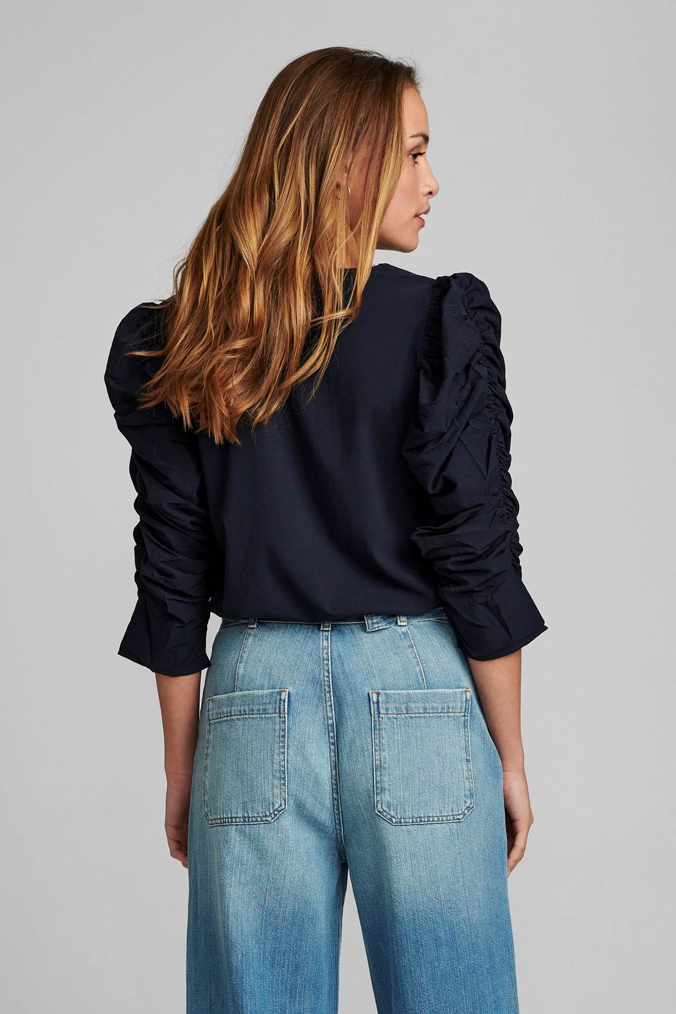 NUFIONA BLOUSE - Dark Sapphire - Image 2