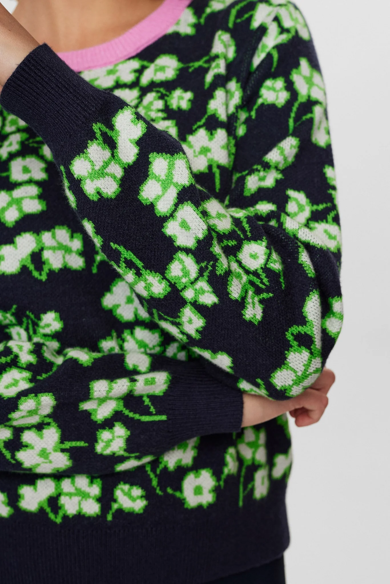NUFLORENCE PULLOVER - Dress Blues - Image 5