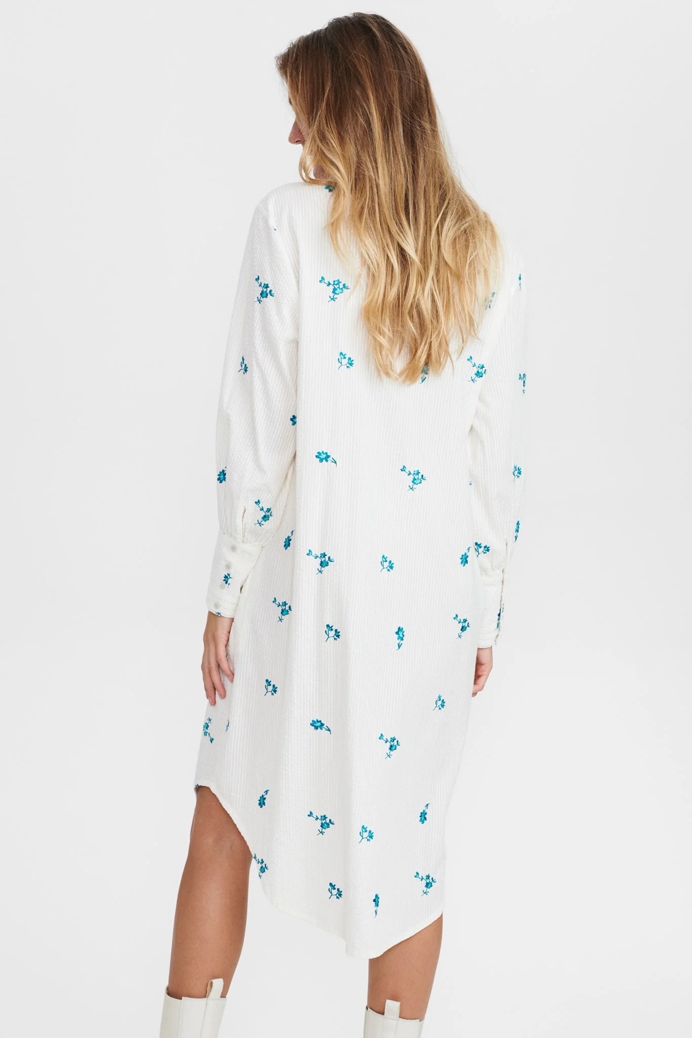 NUFRIDA DRESS - Cloud Dancer - Image 2