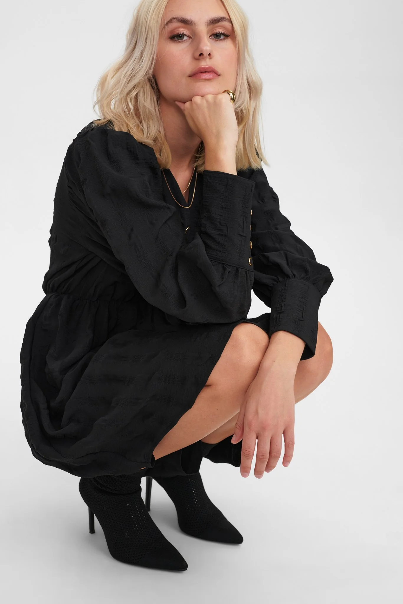 NUFUFILINE DRESS - Caviar - Image 6