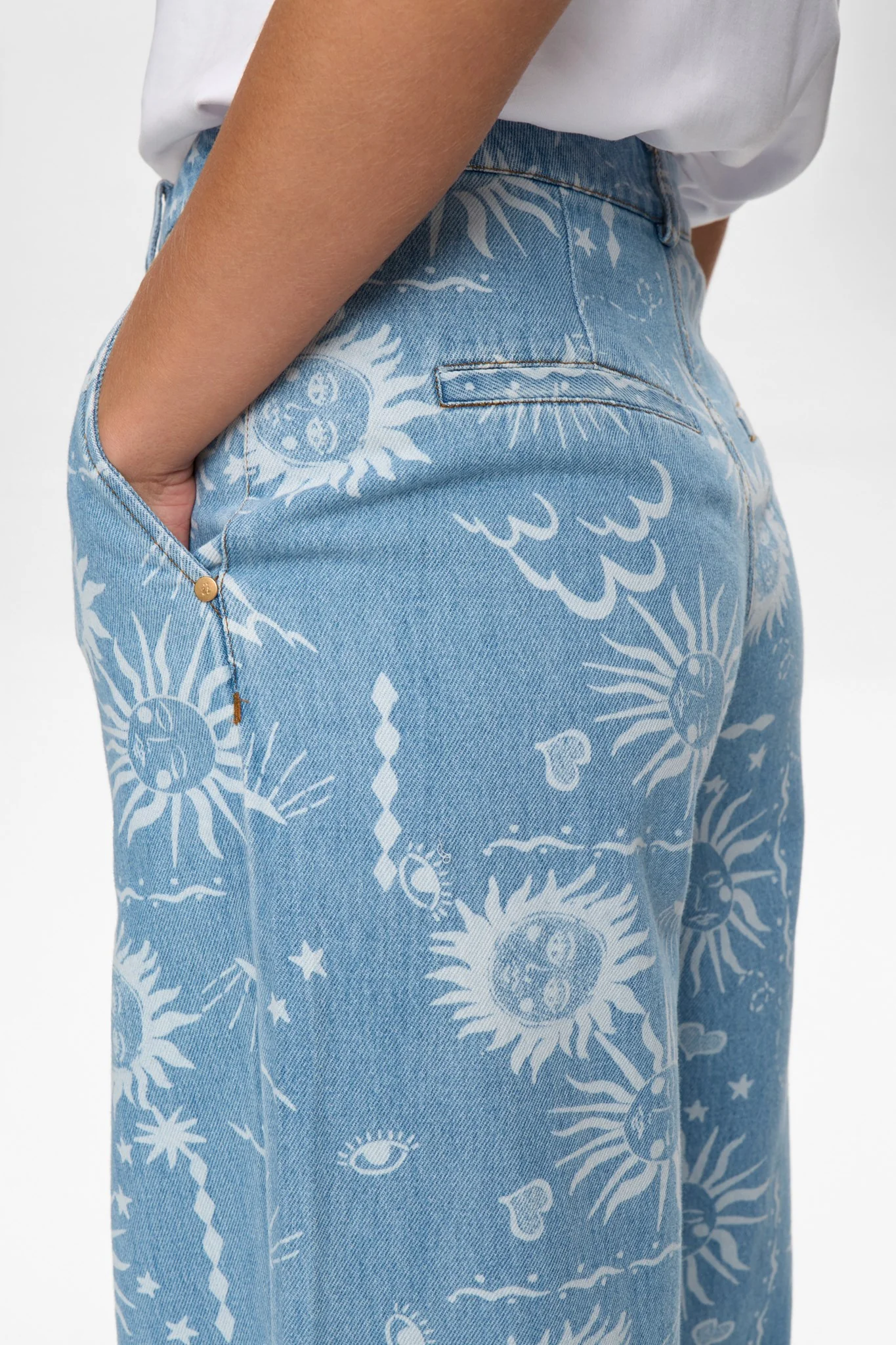 NUGISELLY HR WIDE JEANS - Light Blue Denim - Image 5