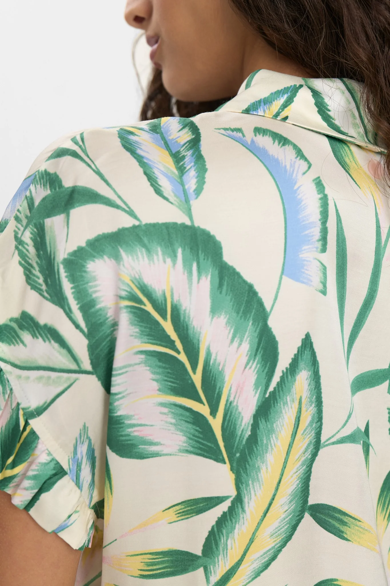 NUGWENNA SHIRT - Pristine - Image 5