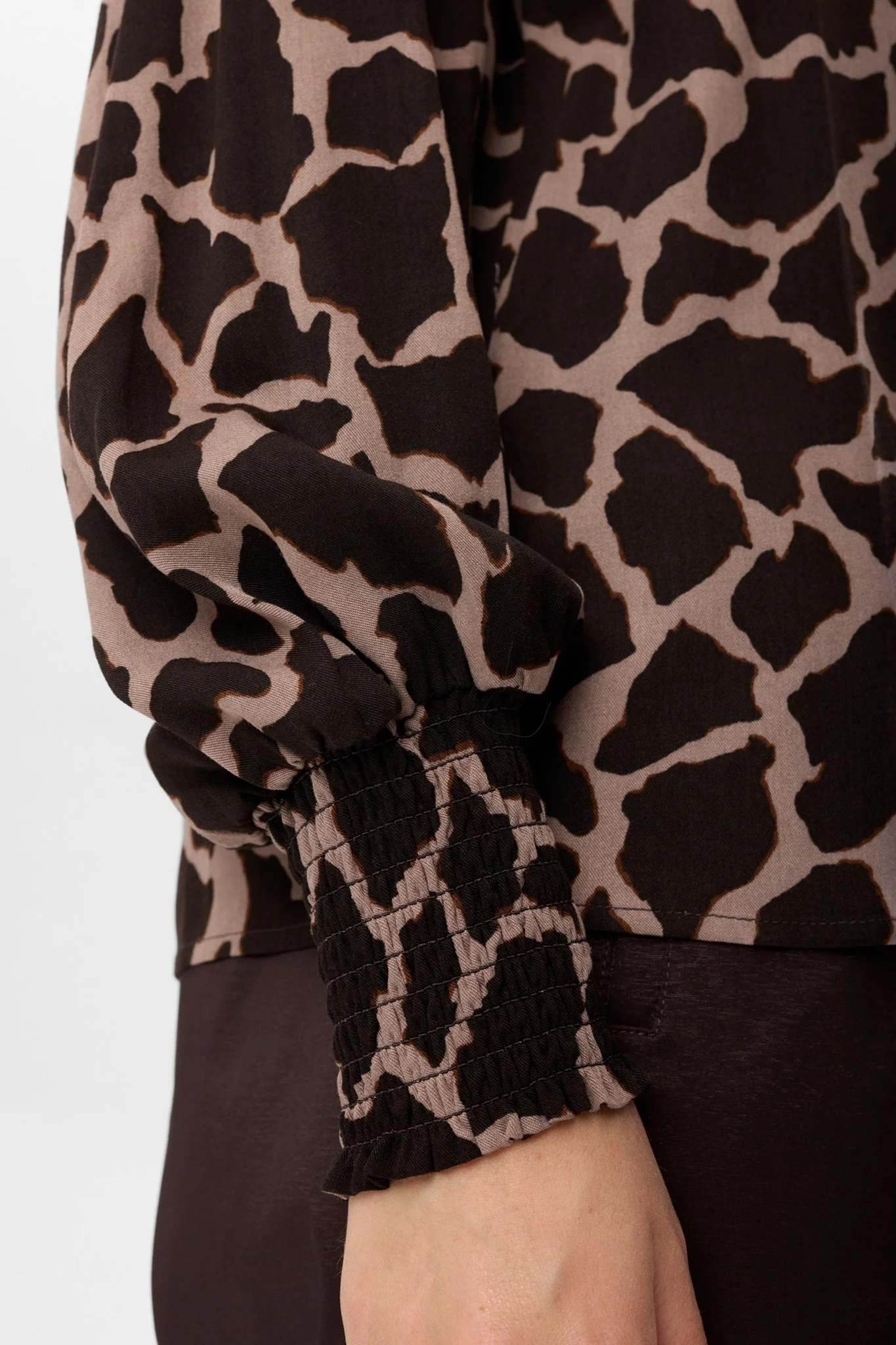 NUHANA SHIRT - Black Coffee - Image 5