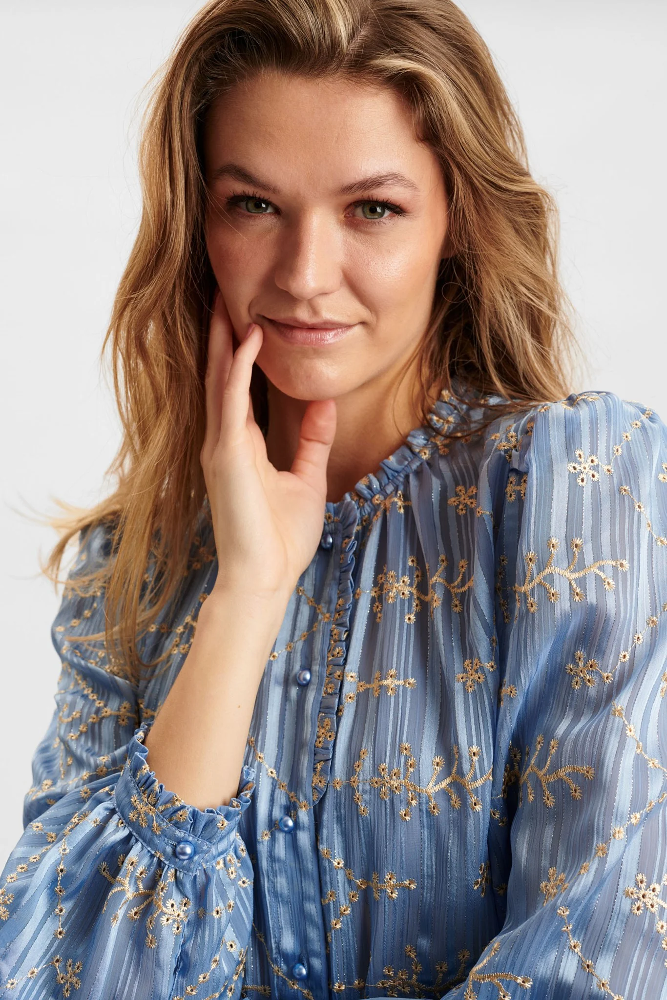 NUHELENA BLOUSE - Della Robbia Blue - Image 6