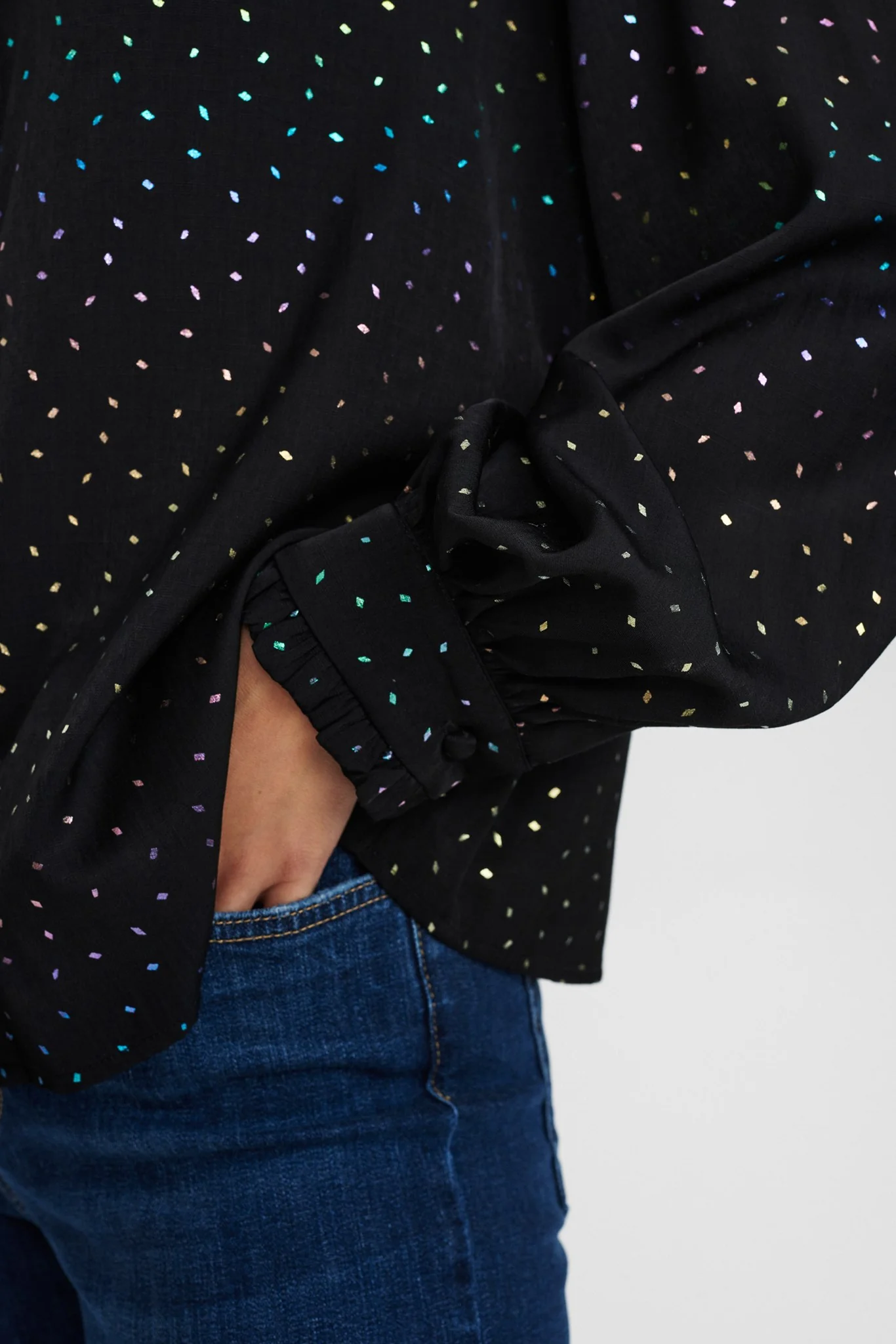 NUHELENA SHIRT - Caviar - Image 5