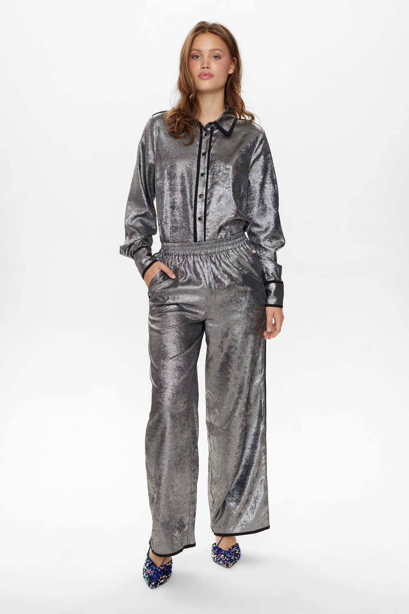 NUHILARY PANTS - Silver - Image 3