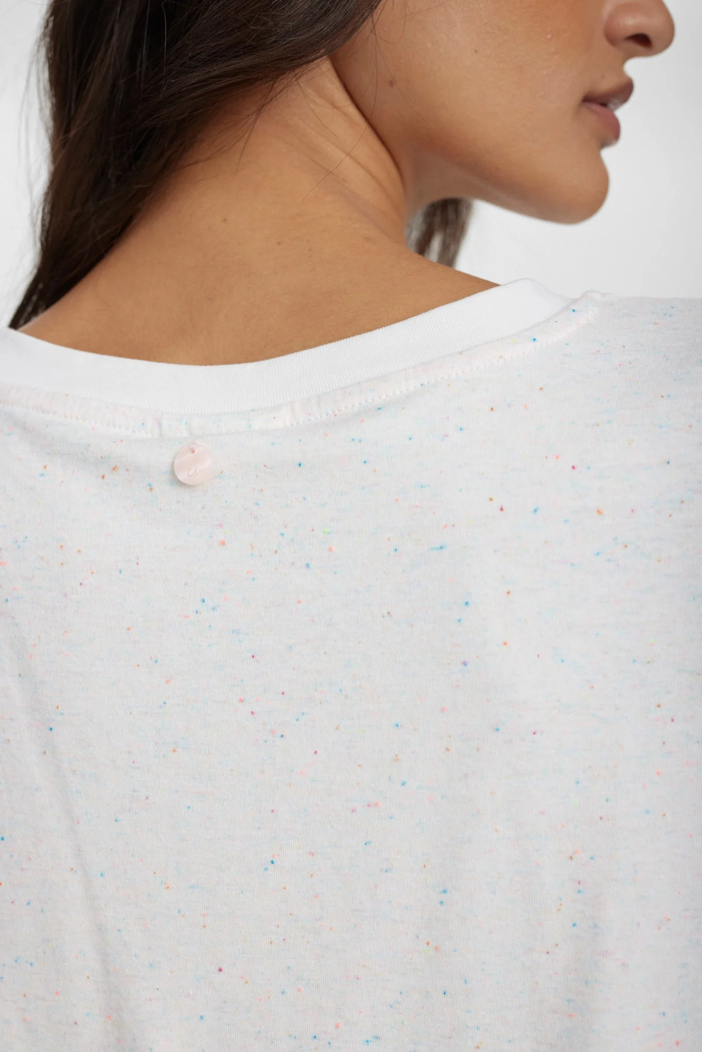 NUHUBY T-SHIRT - Cloud Dancer - Image 5