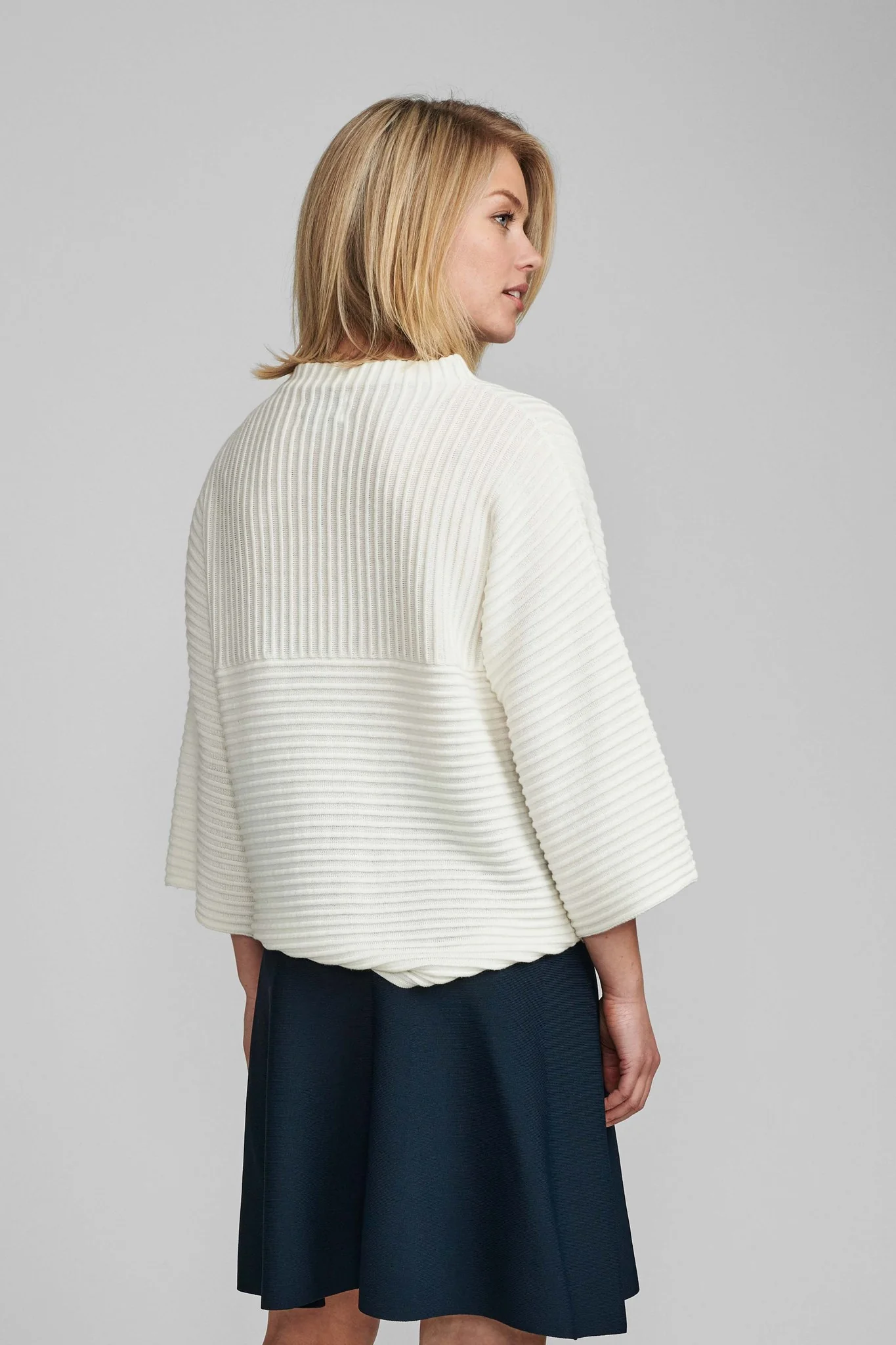 NUIRMELIN O-NECK PULLOVER -NOOS - Cloud Dancer - Image 2