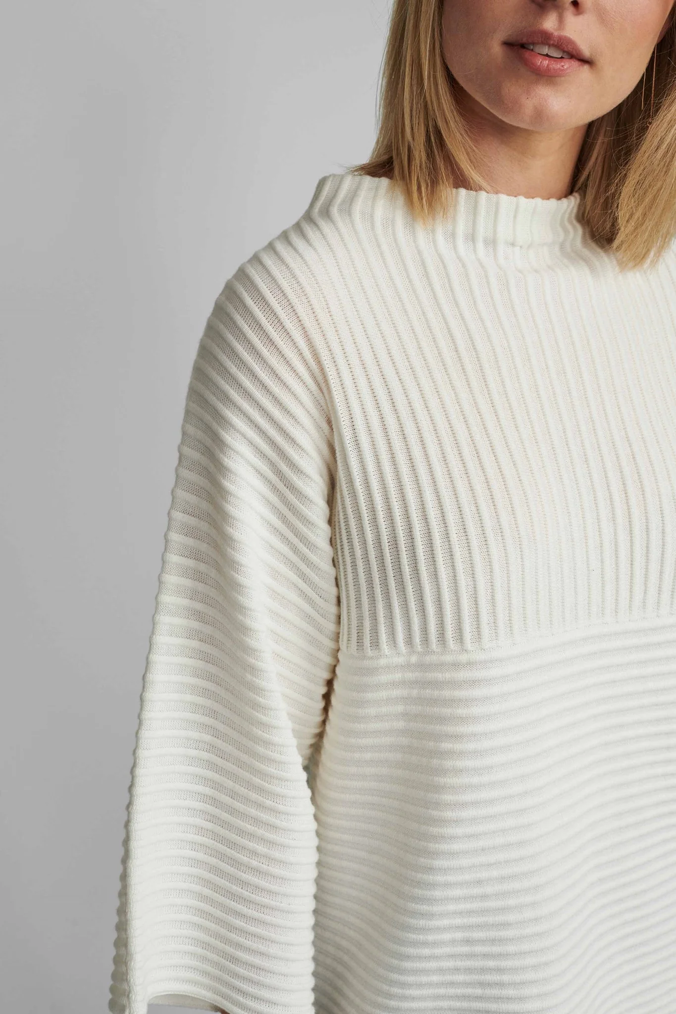 NUIRMELIN O-NECK PULLOVER -NOOS - Cloud Dancer - Image 4