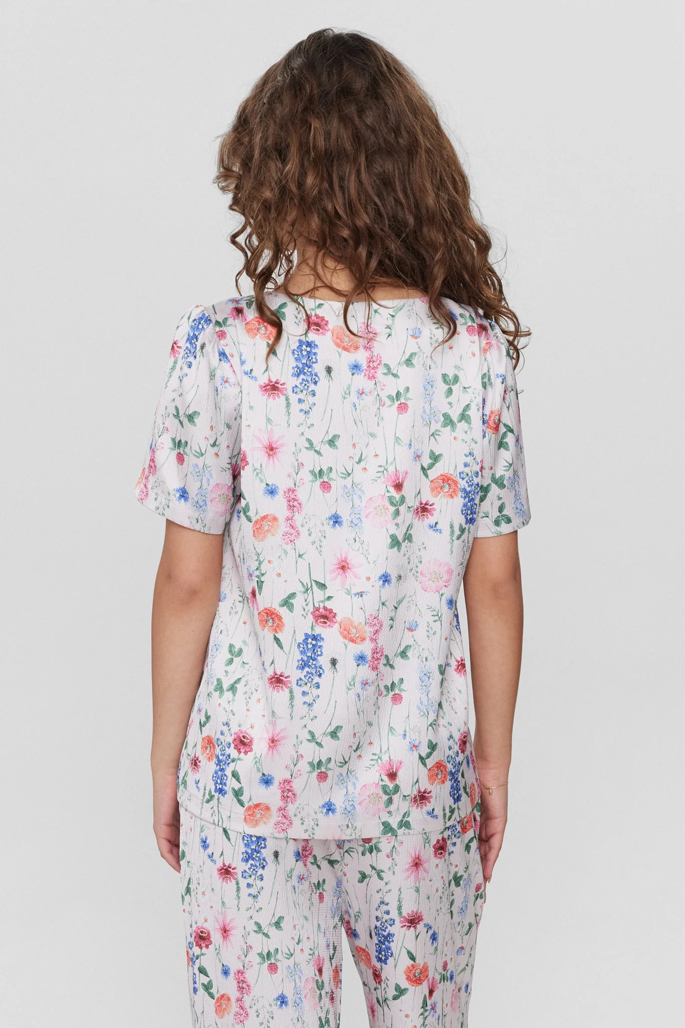 NUISSABELL SS SHIRT - Lilac Snow - Image 2