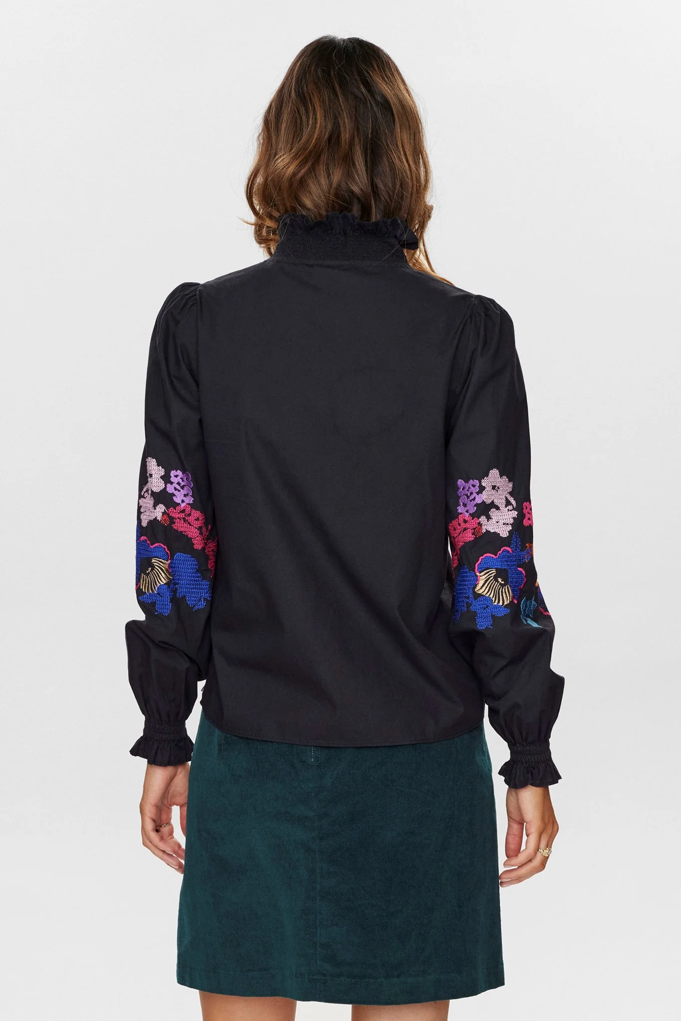 NUJASMINE SHIRT - Caviar - Image 2