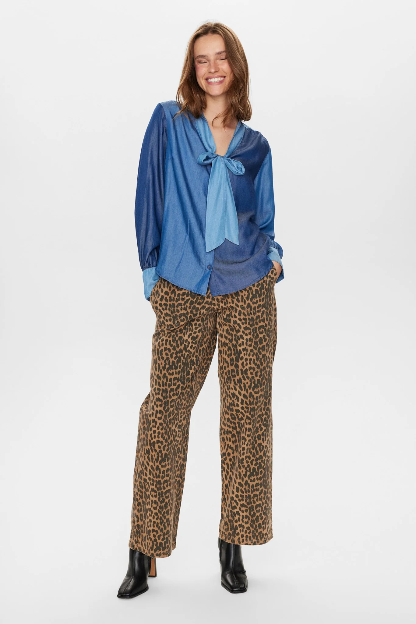 NUJOCELYN SHIRT - Medium Blue Denim - Image 6