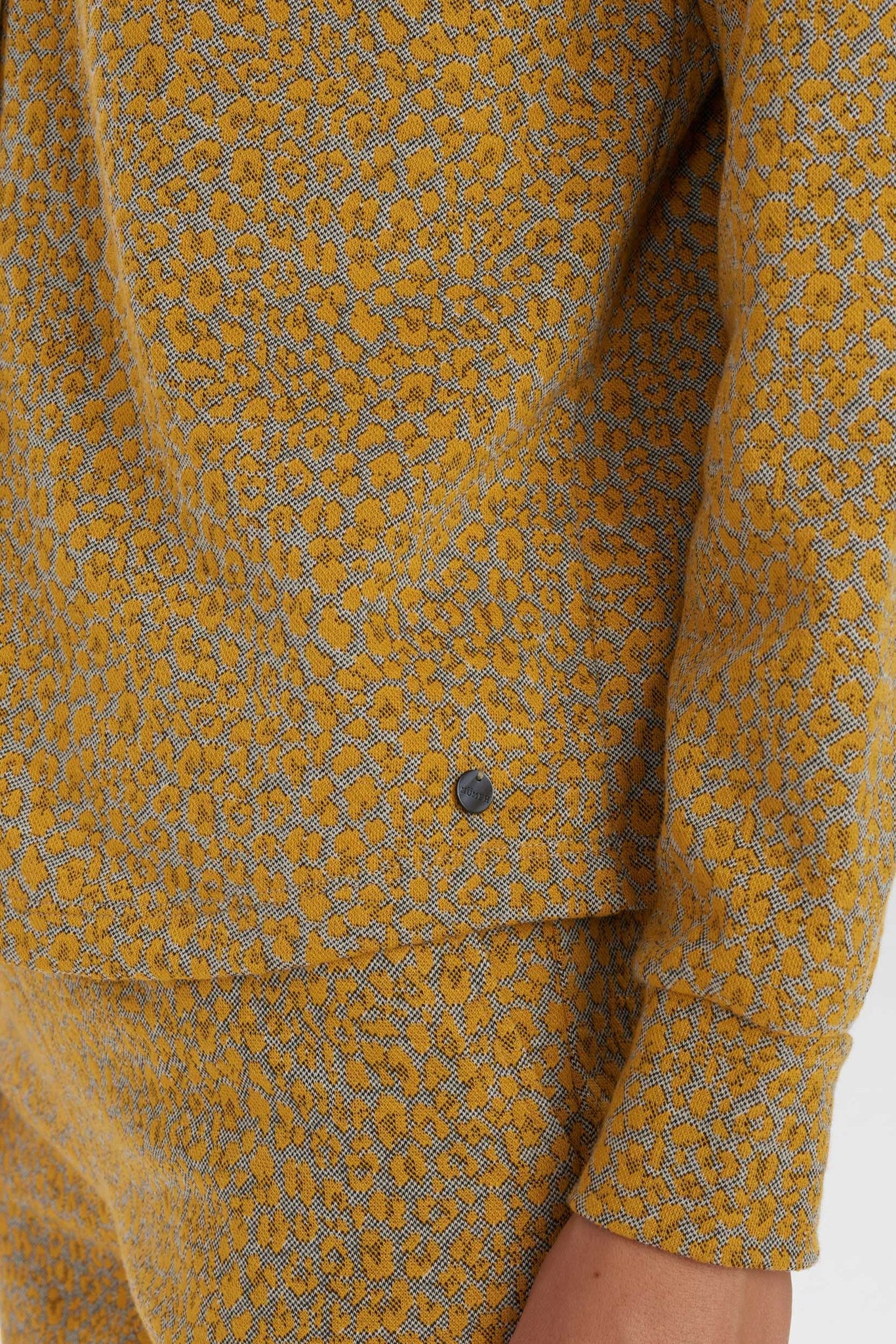 NUJOY SHIRT - Golden Spice - Image 5
