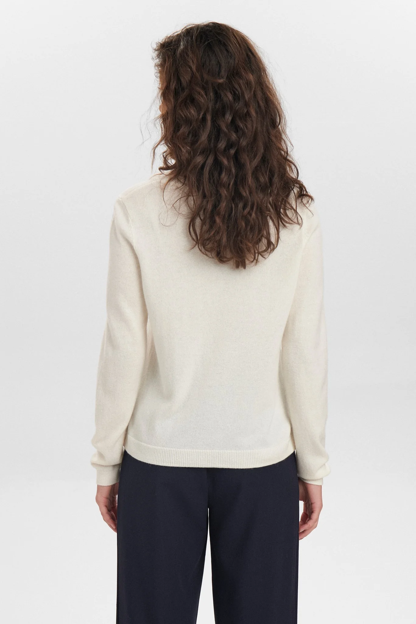NUKASHA PULLOVER - Cloud Dancer - Image 2