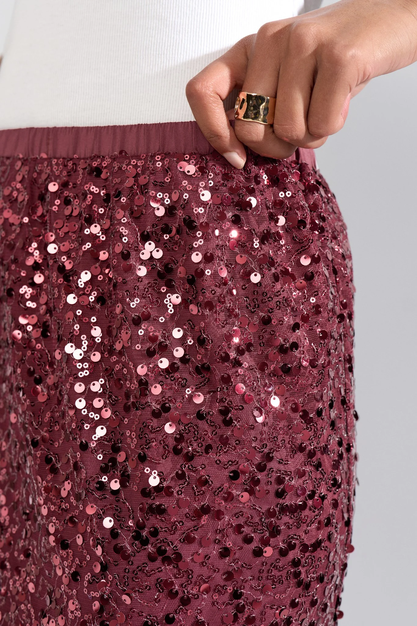 NUKASIA SKIRT  - Winetasting - Image 4