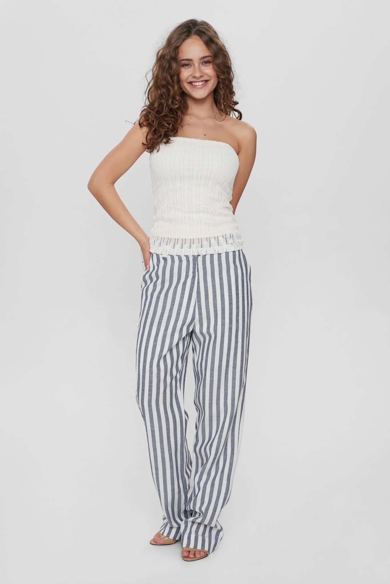 NUKELLY TOP - Bright White - Image 3