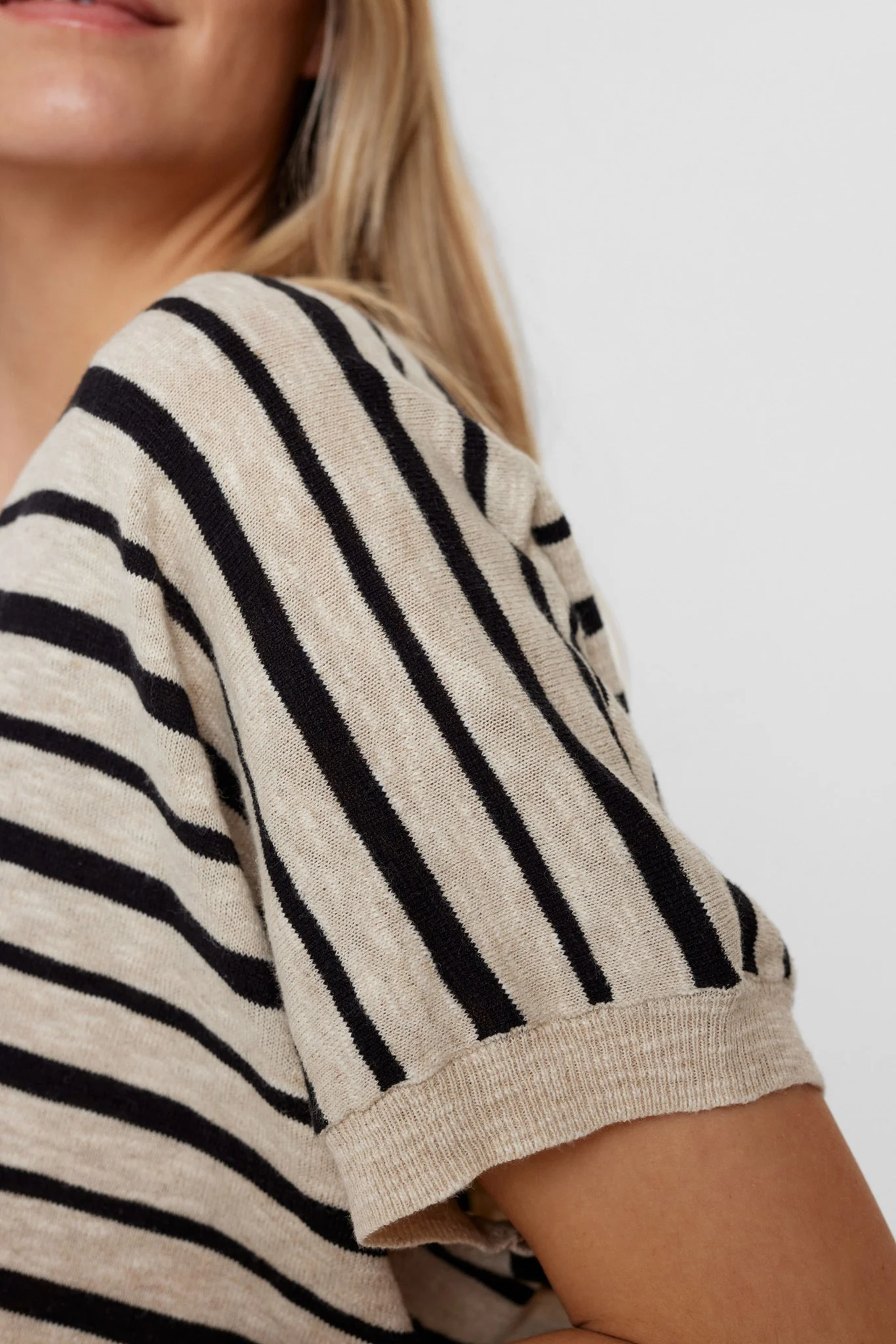 NUKIKI PULLOVER - Sesame Melange - Image 5