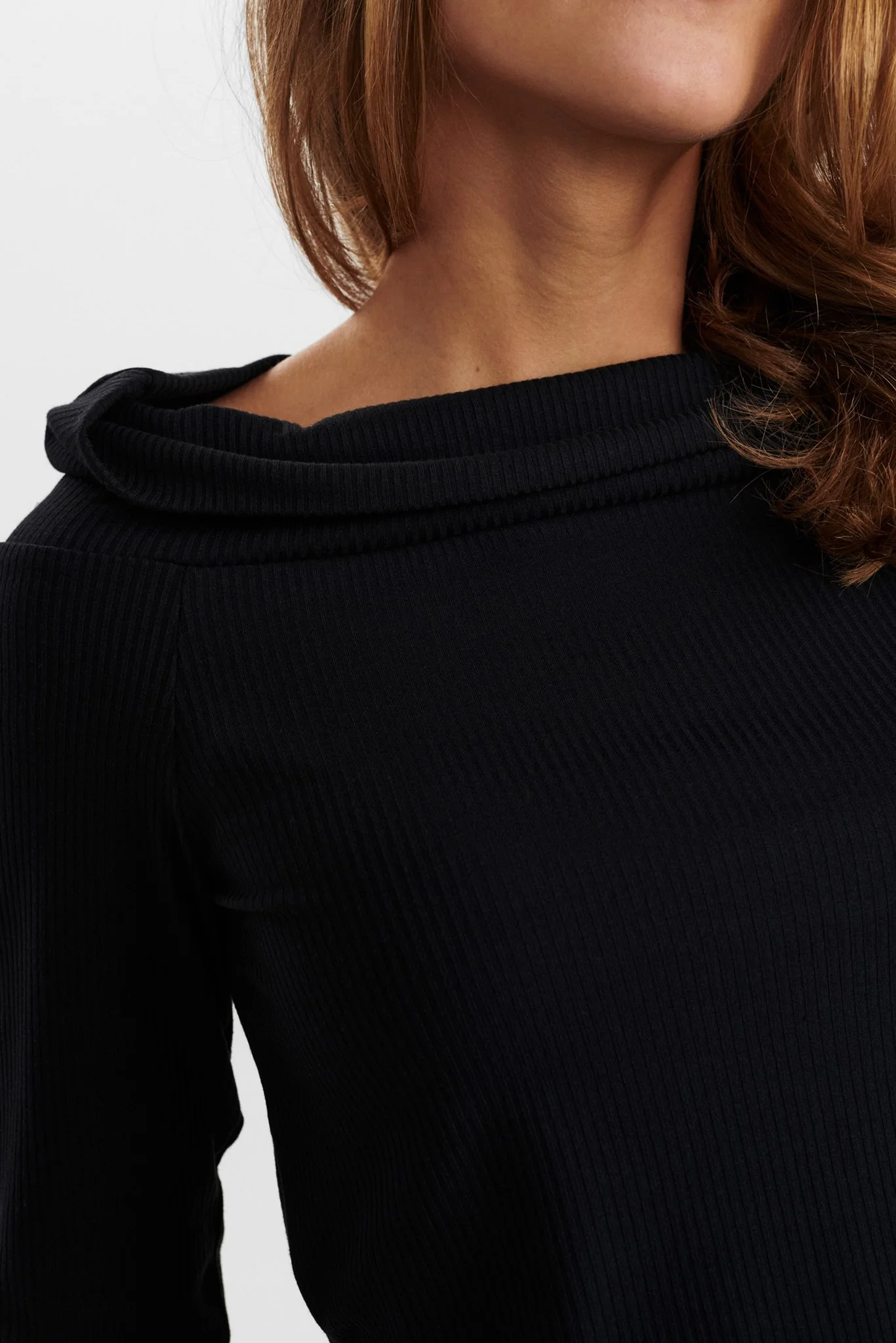 NUKISSA FOLD DOWN BLOUSE - Caviar - Image 4