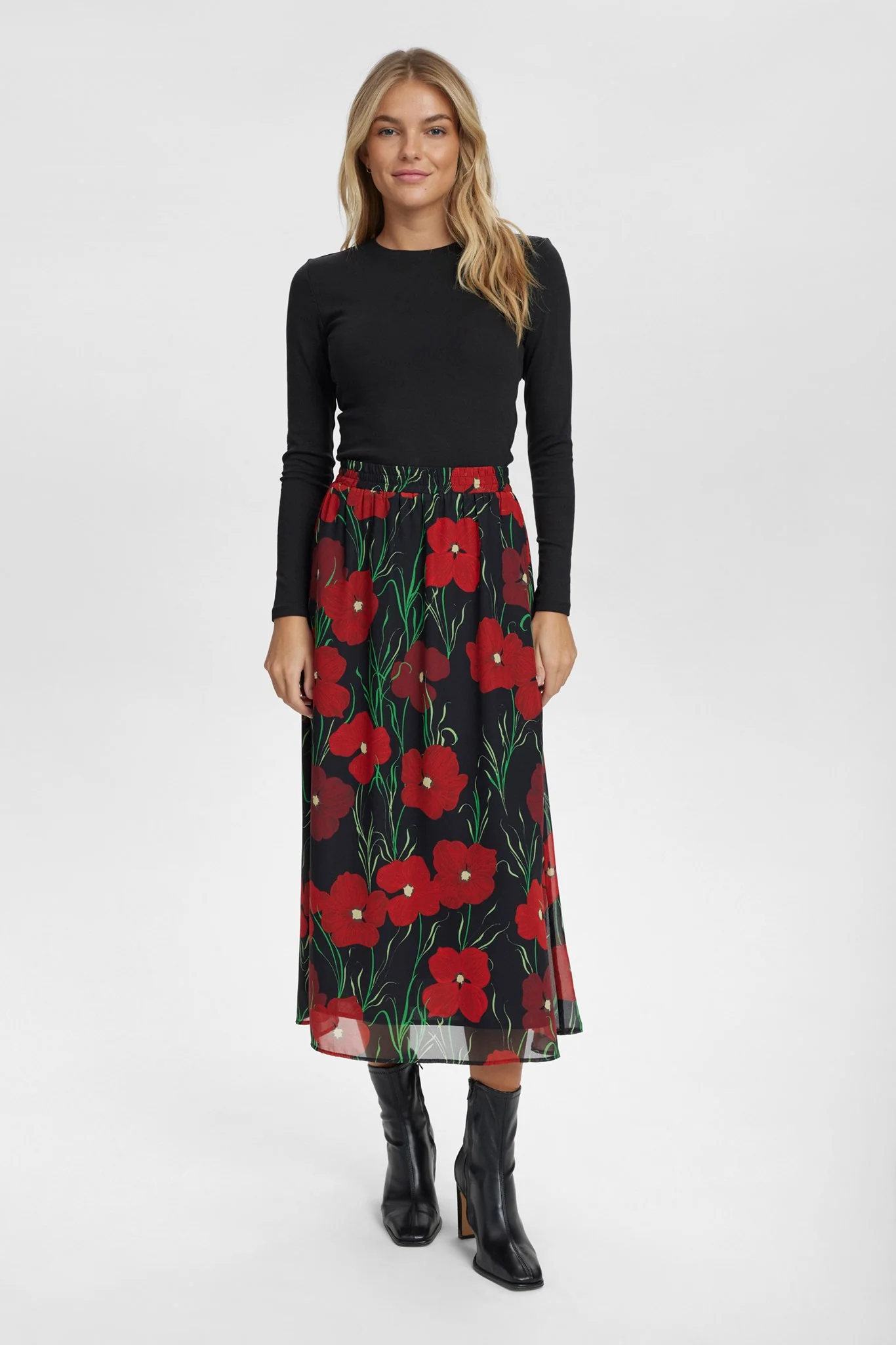 NUKYNDALL SKIRT - Fiery Red - Image 3