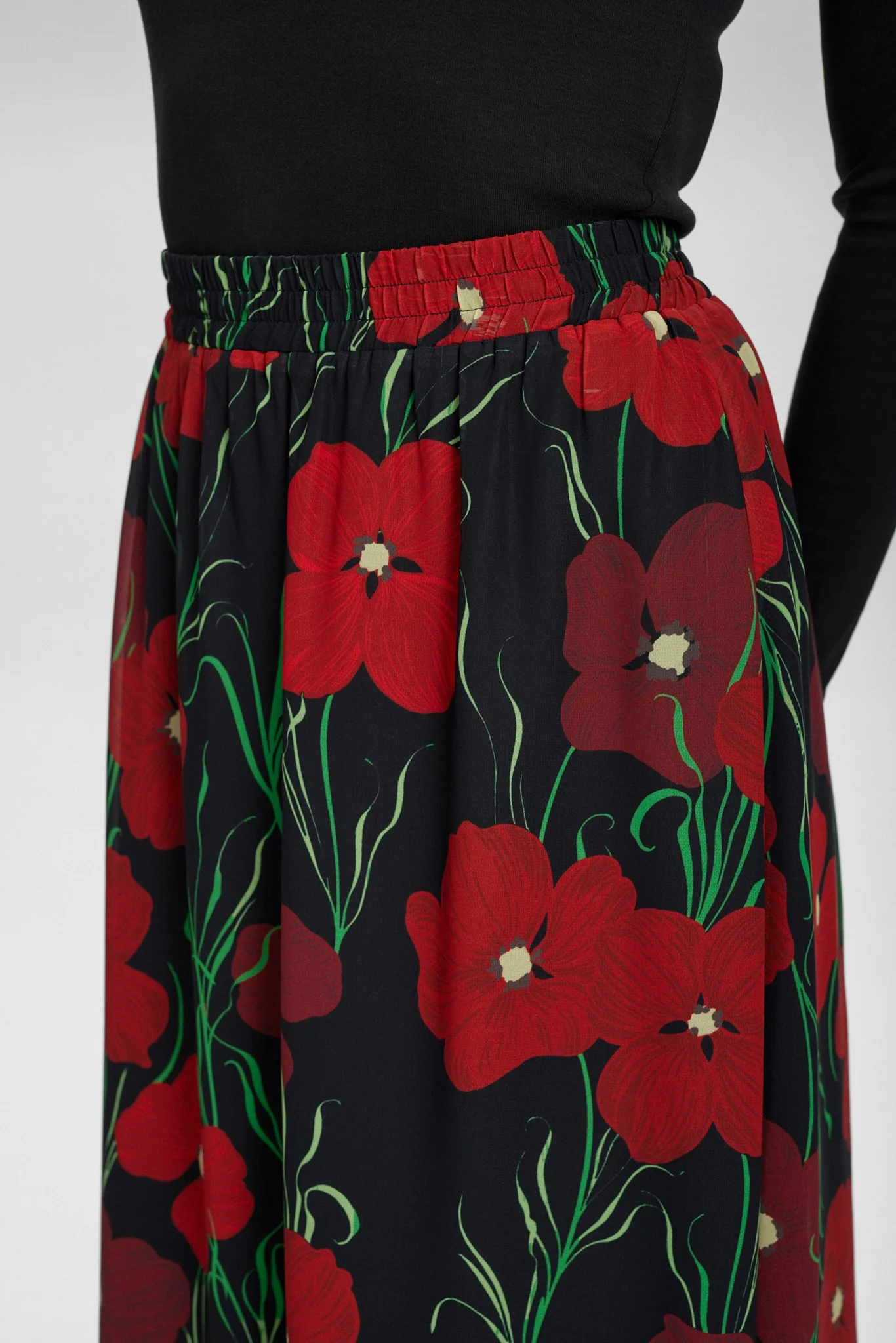 NUKYNDALL SKIRT - Fiery Red - Image 4