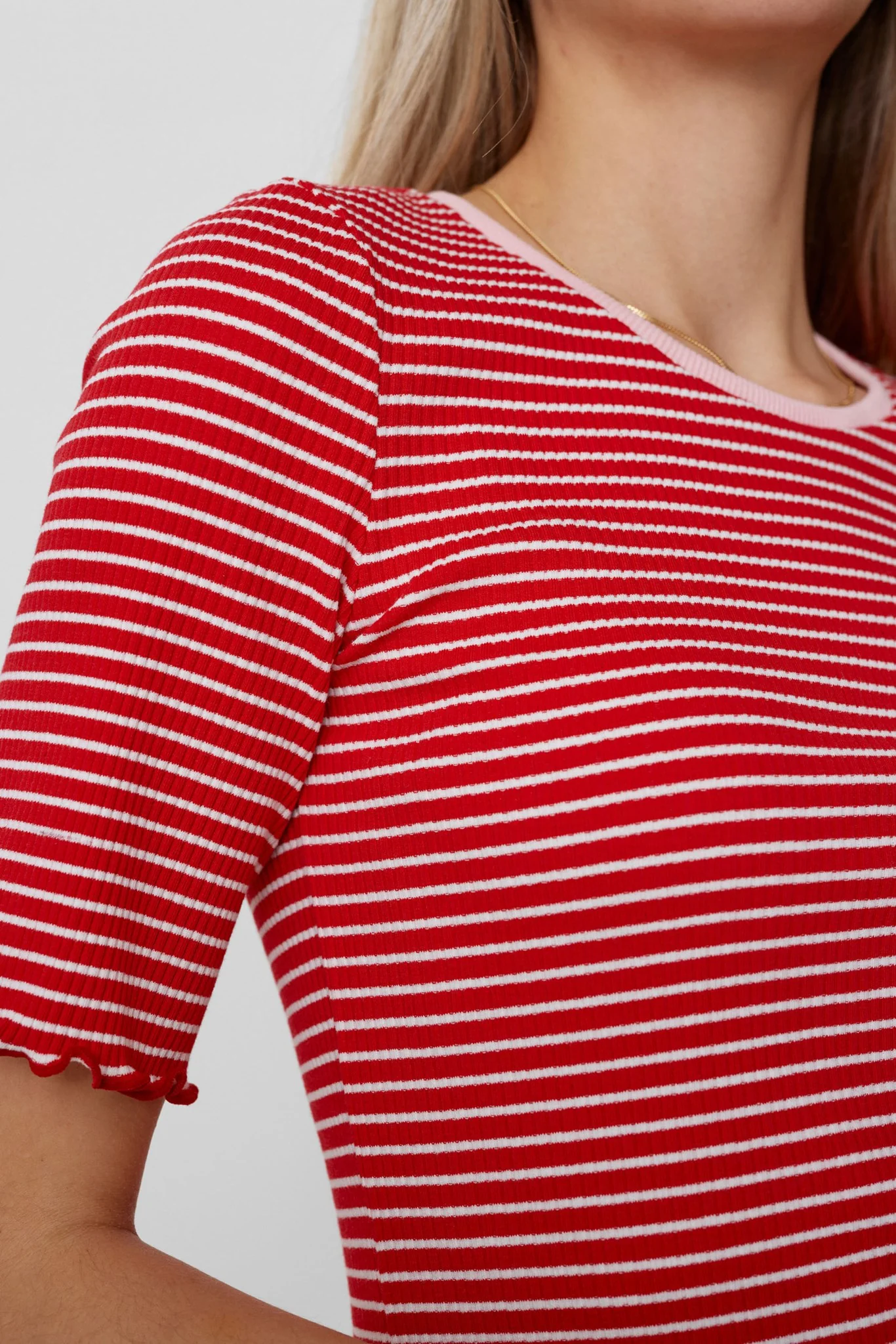 NULARA T-SHIRT - Teaberry - Image 3