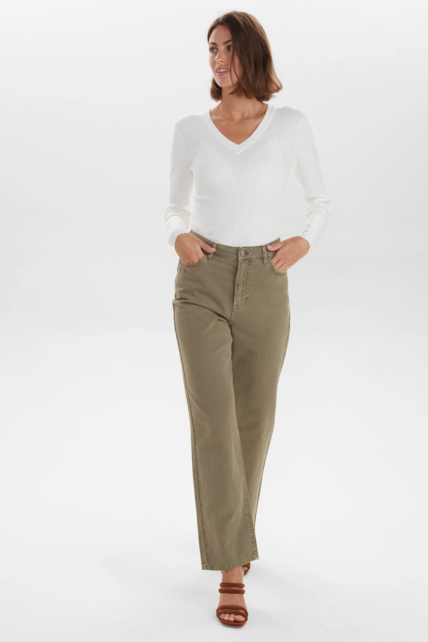 NULOUISA PANT - Deep Lichen Green - Image 3