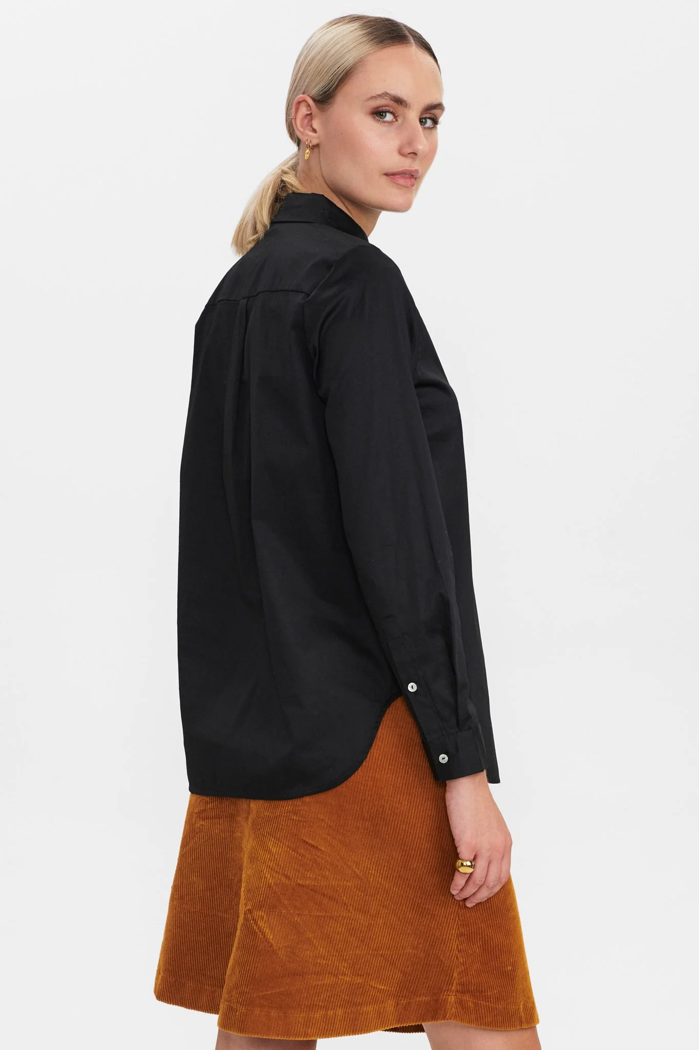 NULUCY SHIRT NOOS - Caviar - Image 2
