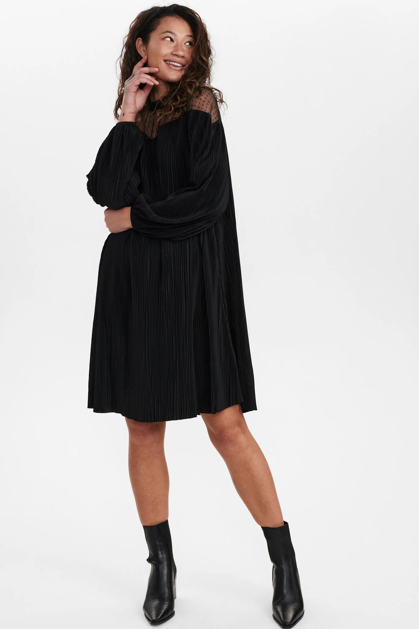 NUMABEL LS DRESS - Caviar - Image 3