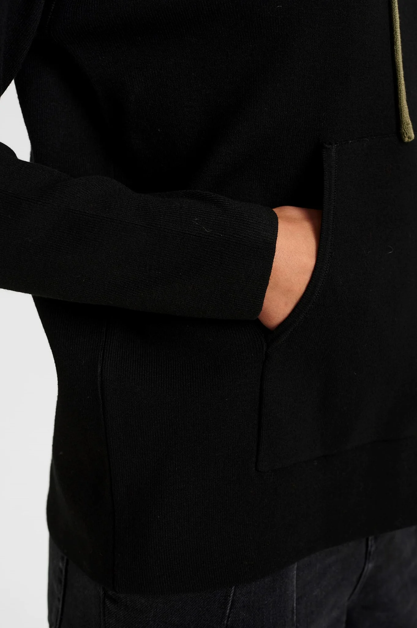 NUMALONE KNIT HODDIE - Caviar - Image 5