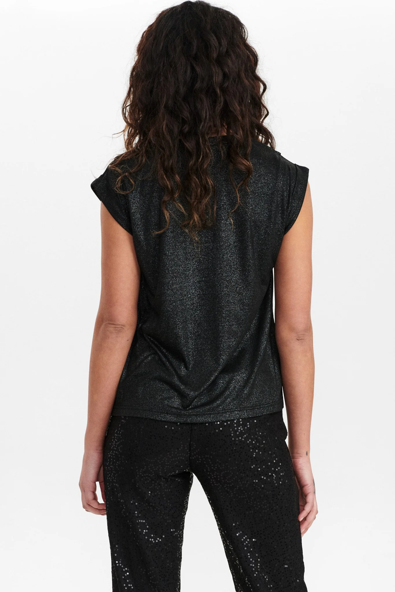 NUMANNI TEE - Caviar - Image 2