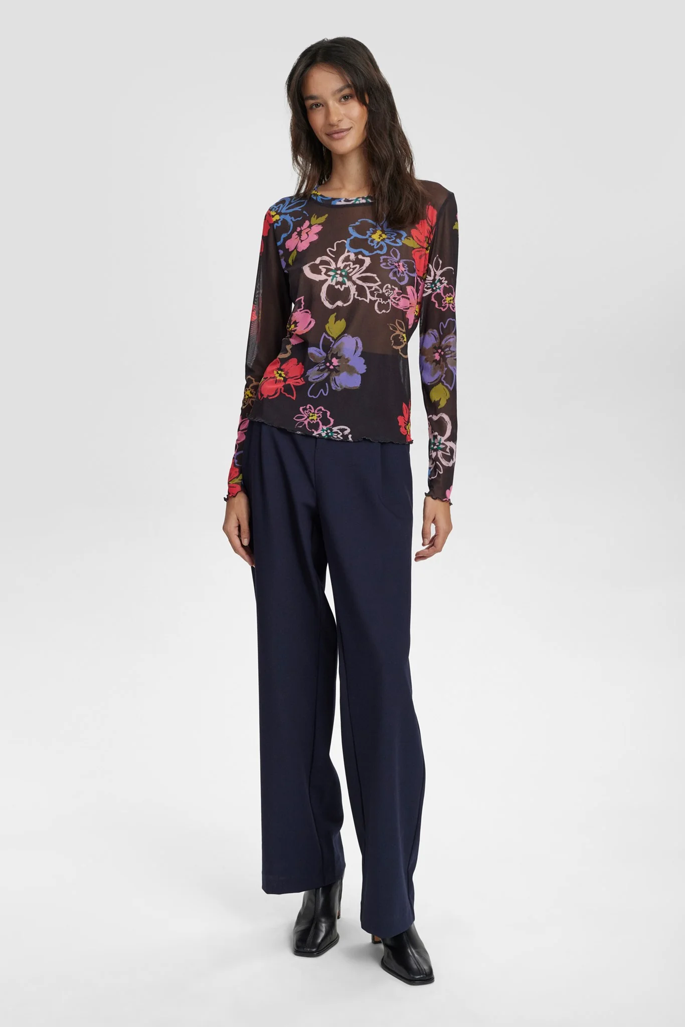 NUMARTHA BLOUSE - Caviar - Image 3