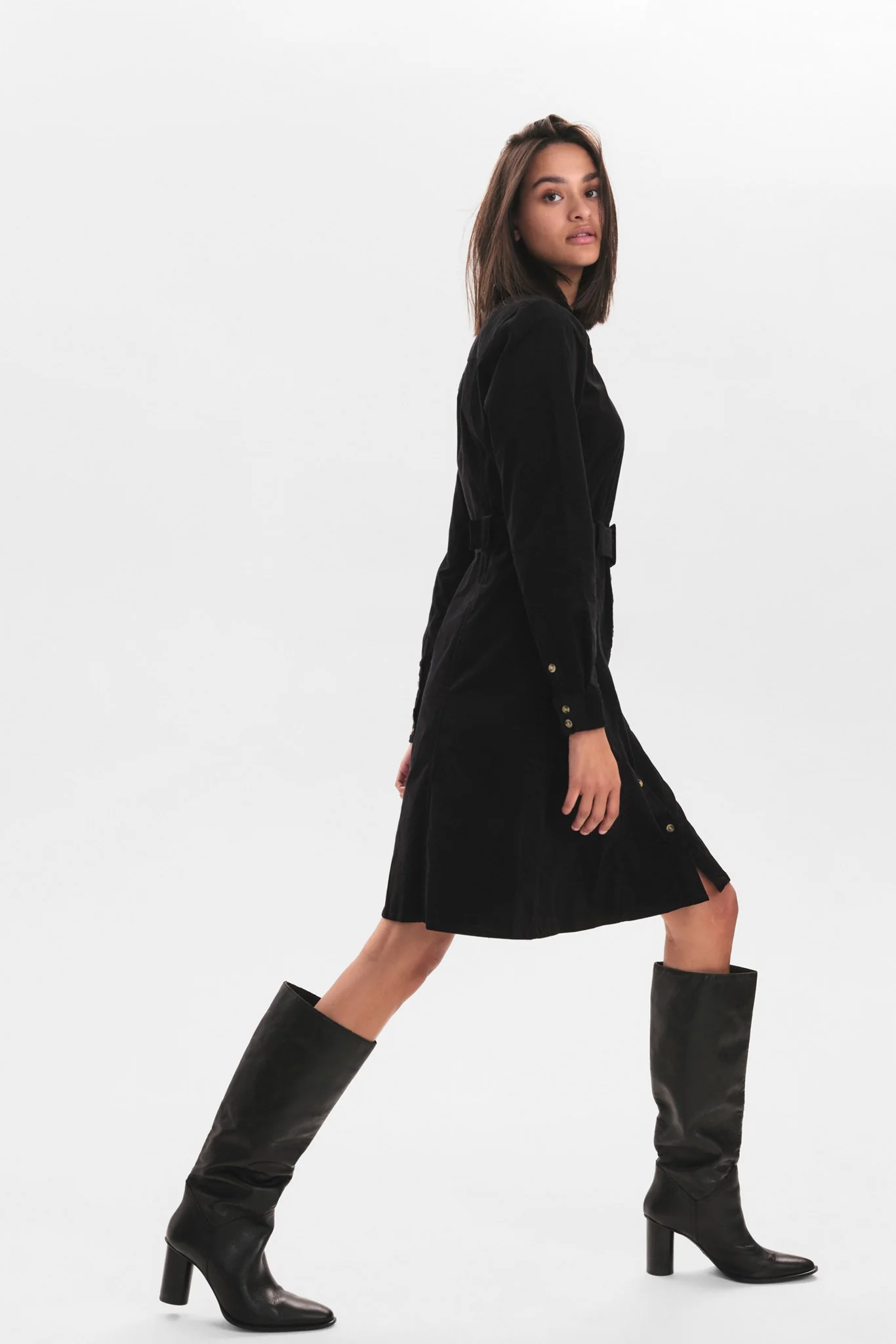 NUMAURYA DRESS NOOS - Caviar - Image 6