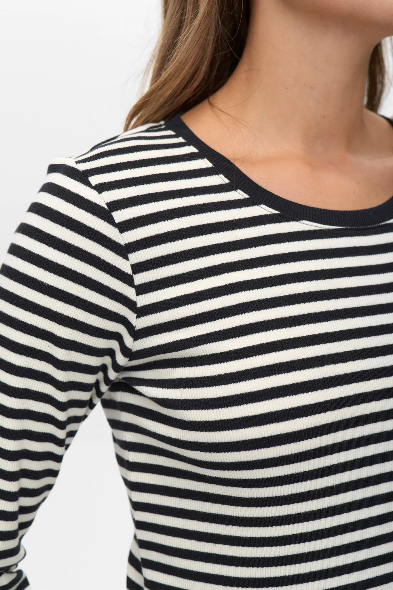 NUMELANY LS BLOUSE - Caviar - Image 4