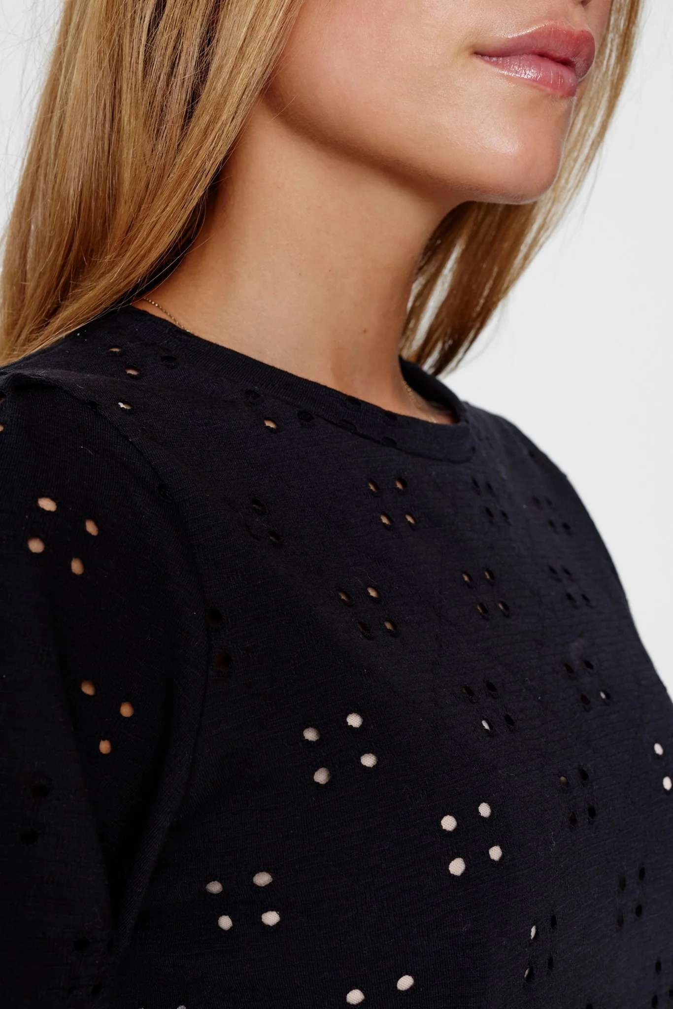 NUMIKKE TEE - Caviar - Image 4