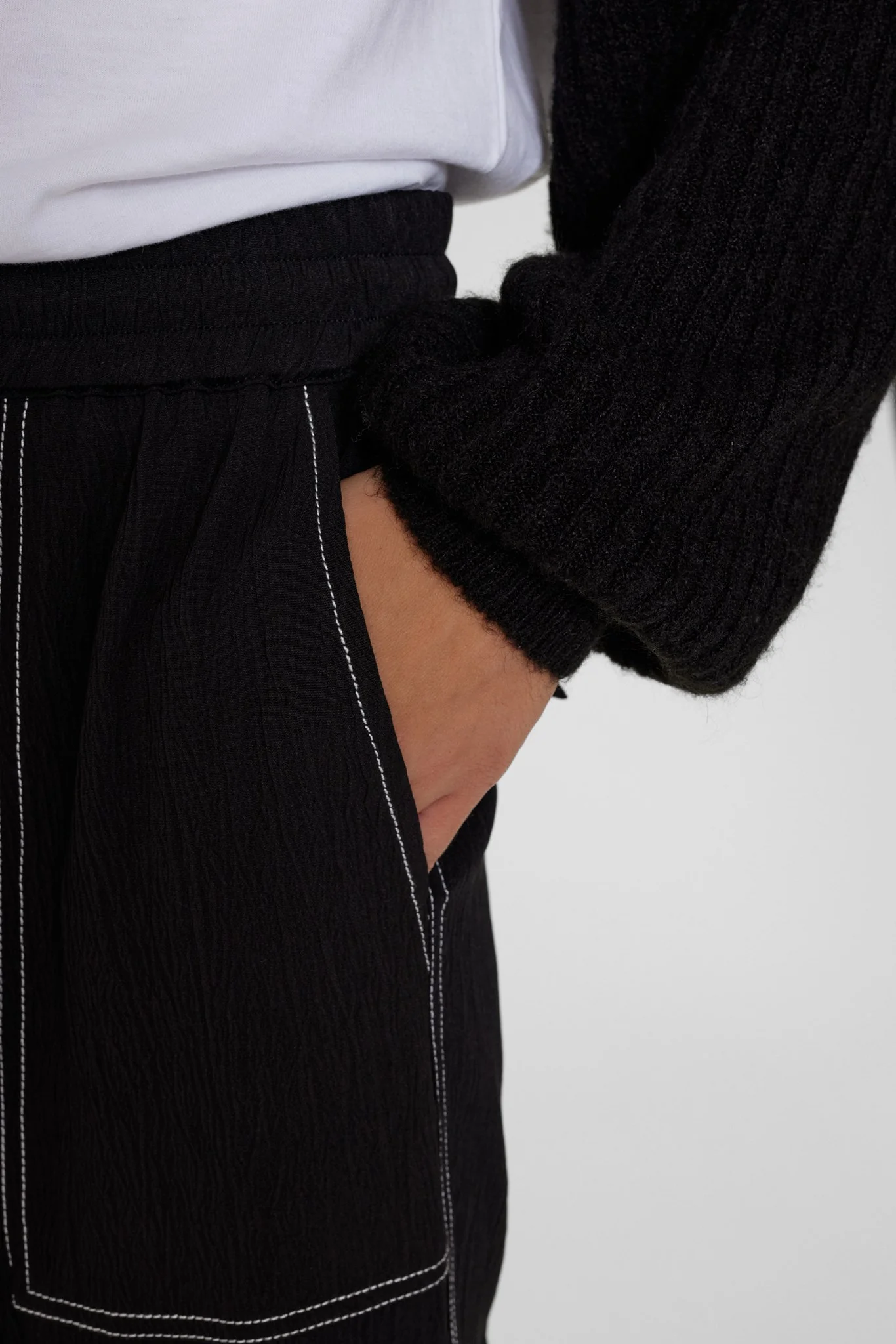 NUMILA BOLERO - Caviar - Image 5