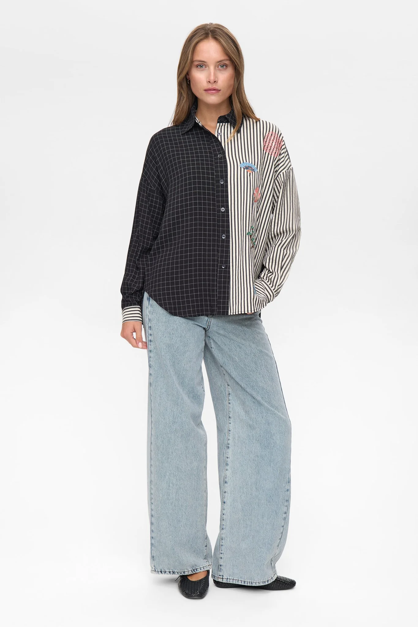 NUMISO SHIRT - Caviar - Image 3