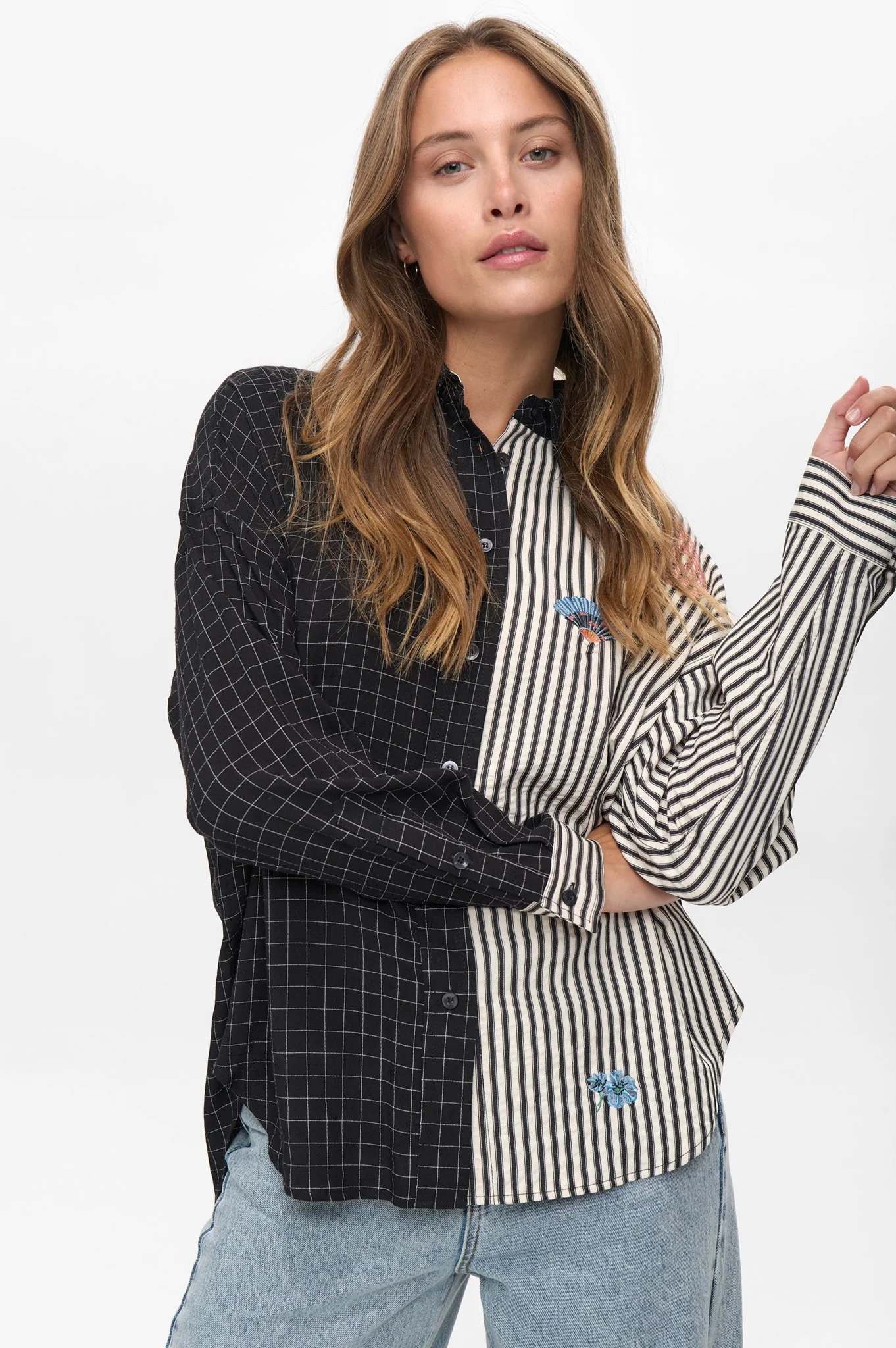 NUMISO SHIRT - Caviar - Image 6