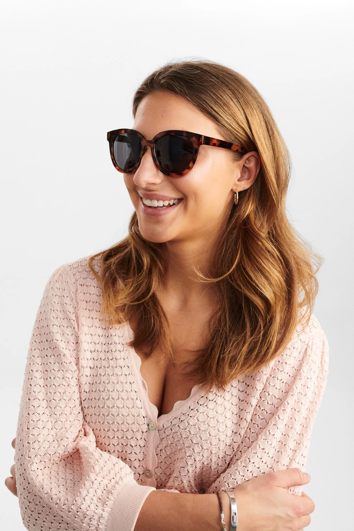 NUNANNIE SUNGLASSES  - Caviar - Image 2