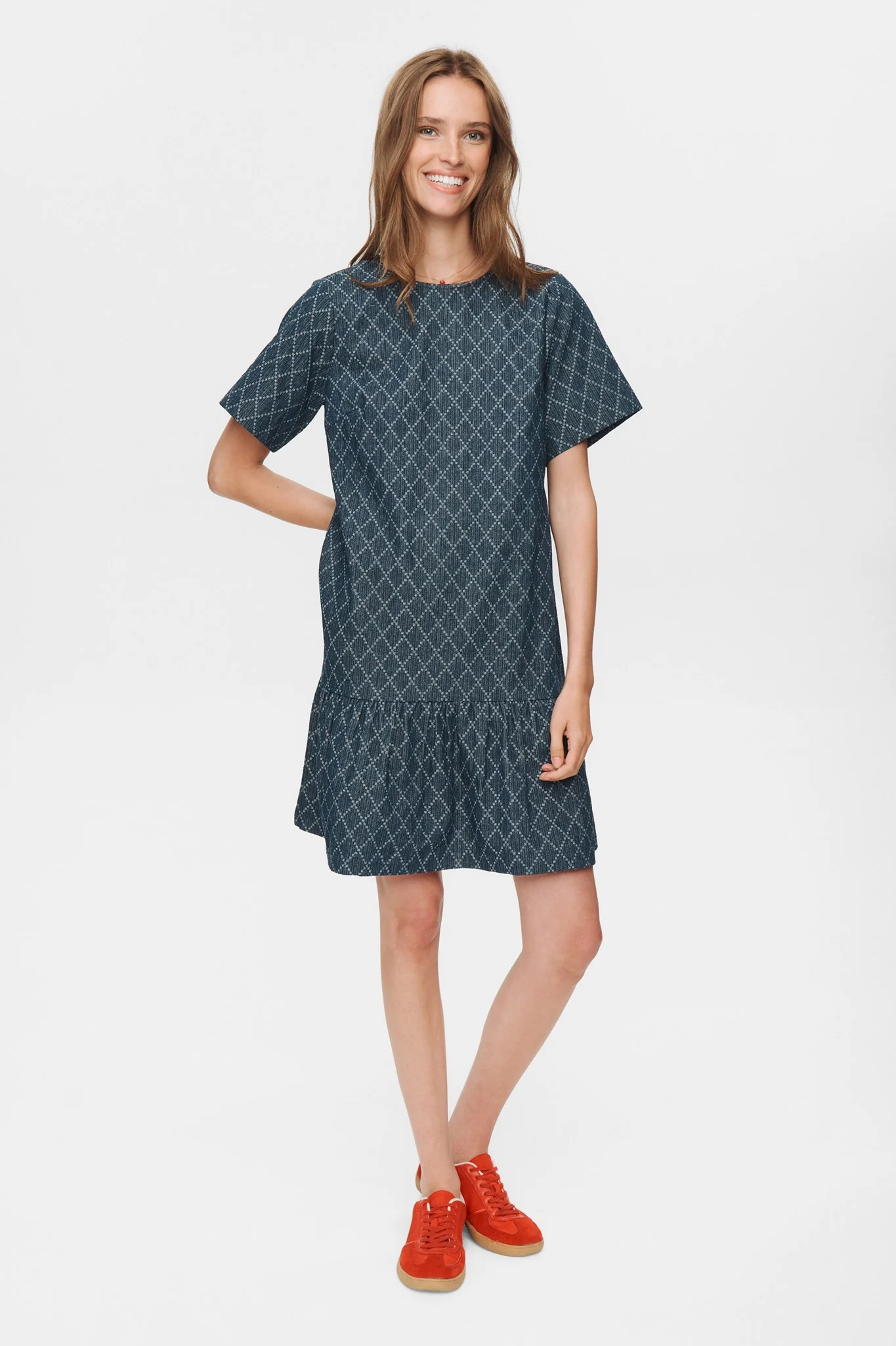 NUNELLY DRESS  - Medium Blue Denim - Image 3