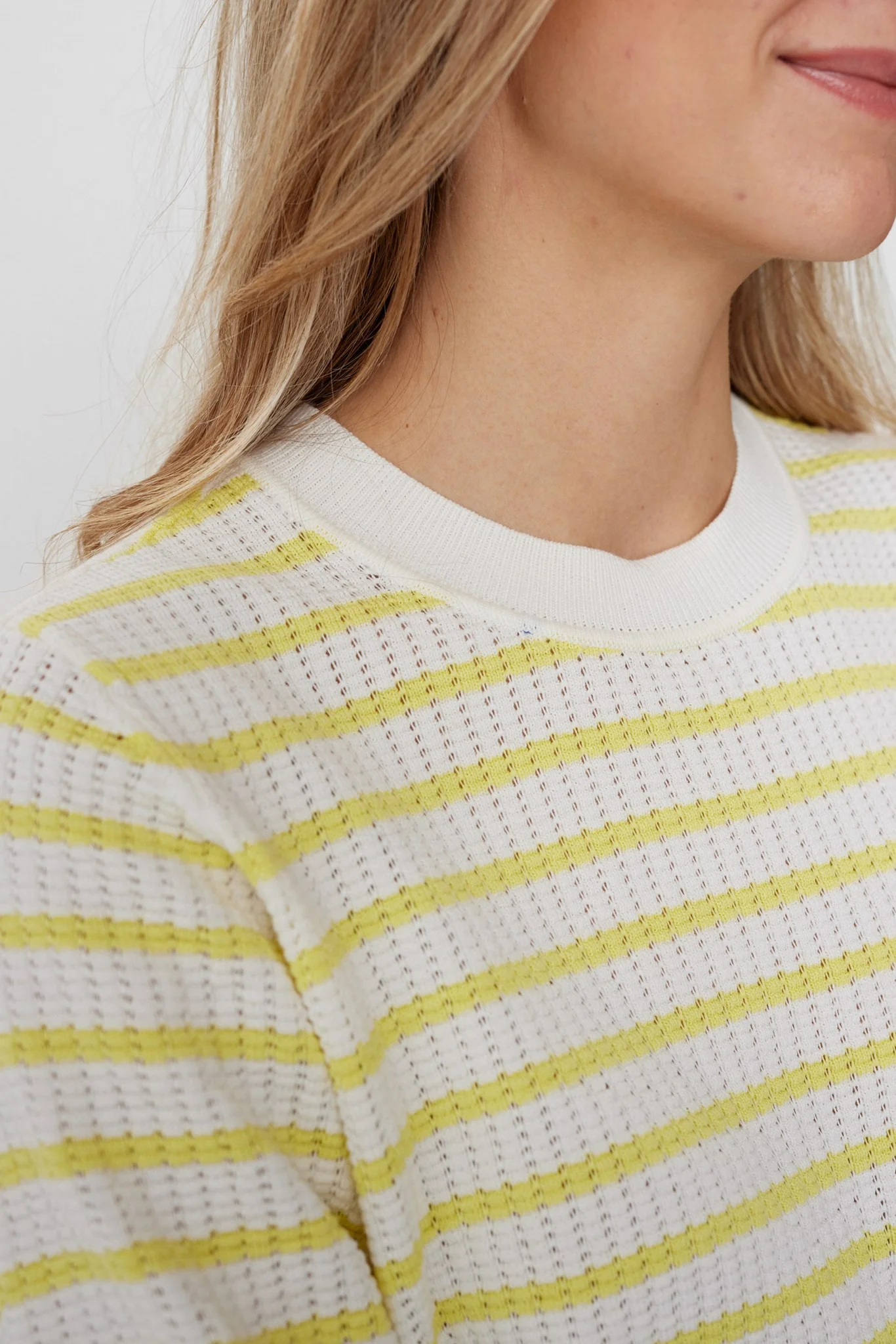 NUNICOLE PULLOVER - GOTS - Limelight - Image 4