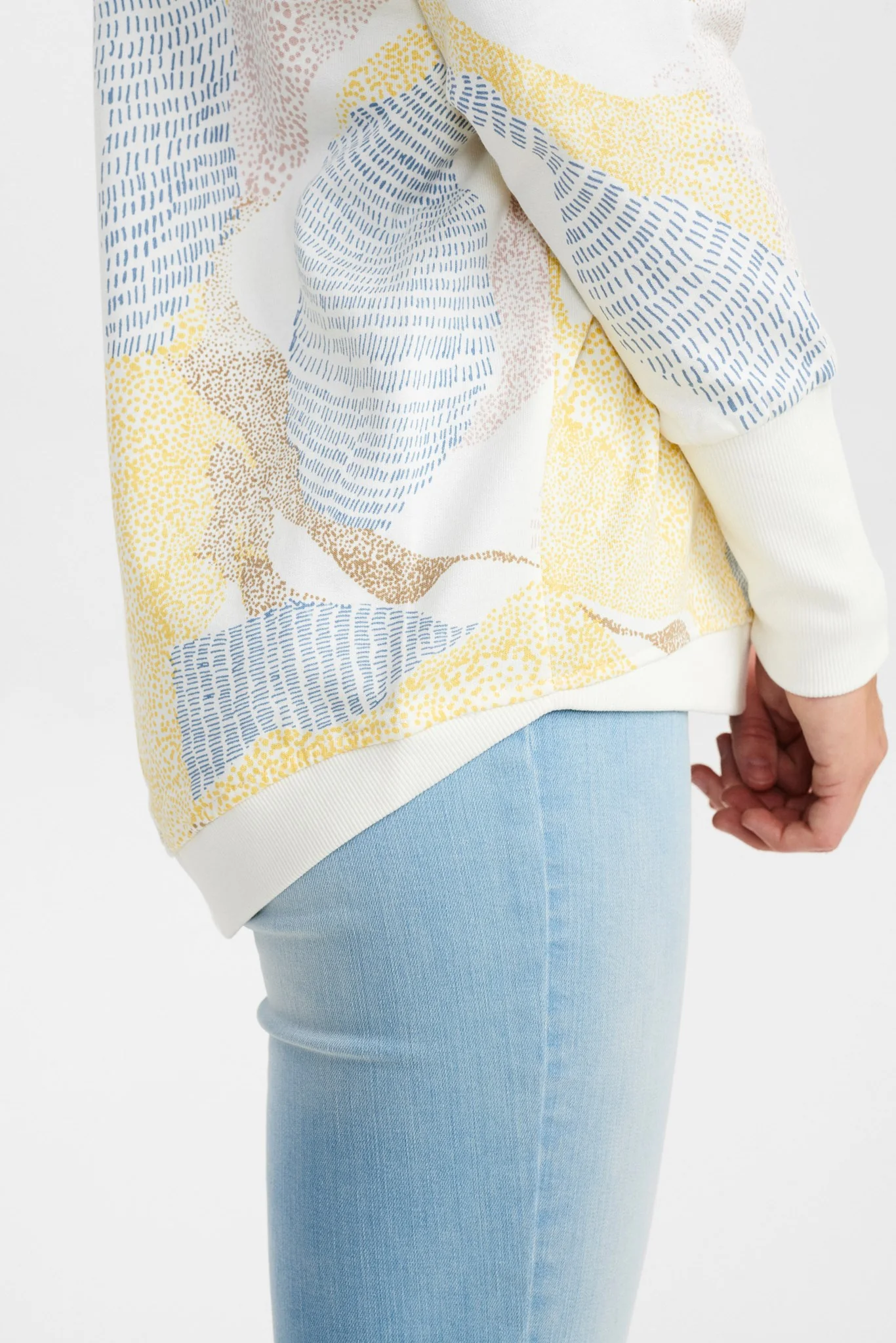 NUNIKOLA SWEAT - Cloud Dancer - Image 5