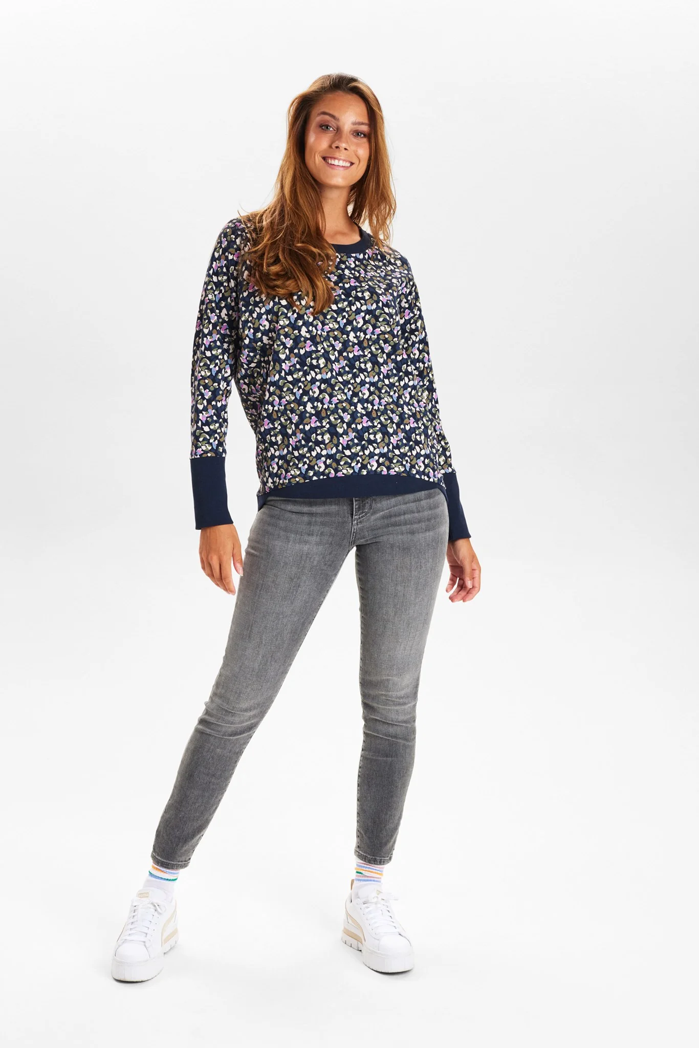 NUNIKOLA SWEAT - Dark Sapphire - Image 3