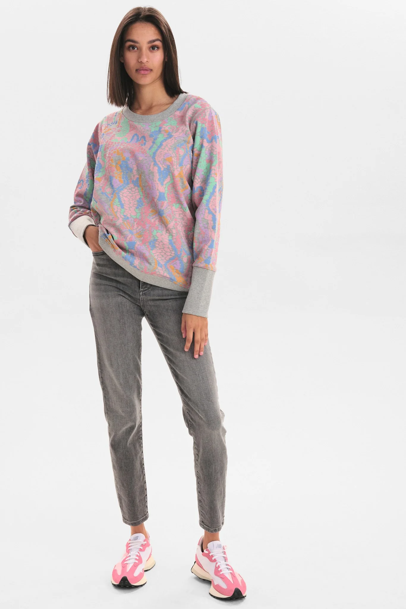 NUNIKOLA SWEAT - Lantana - Image 3