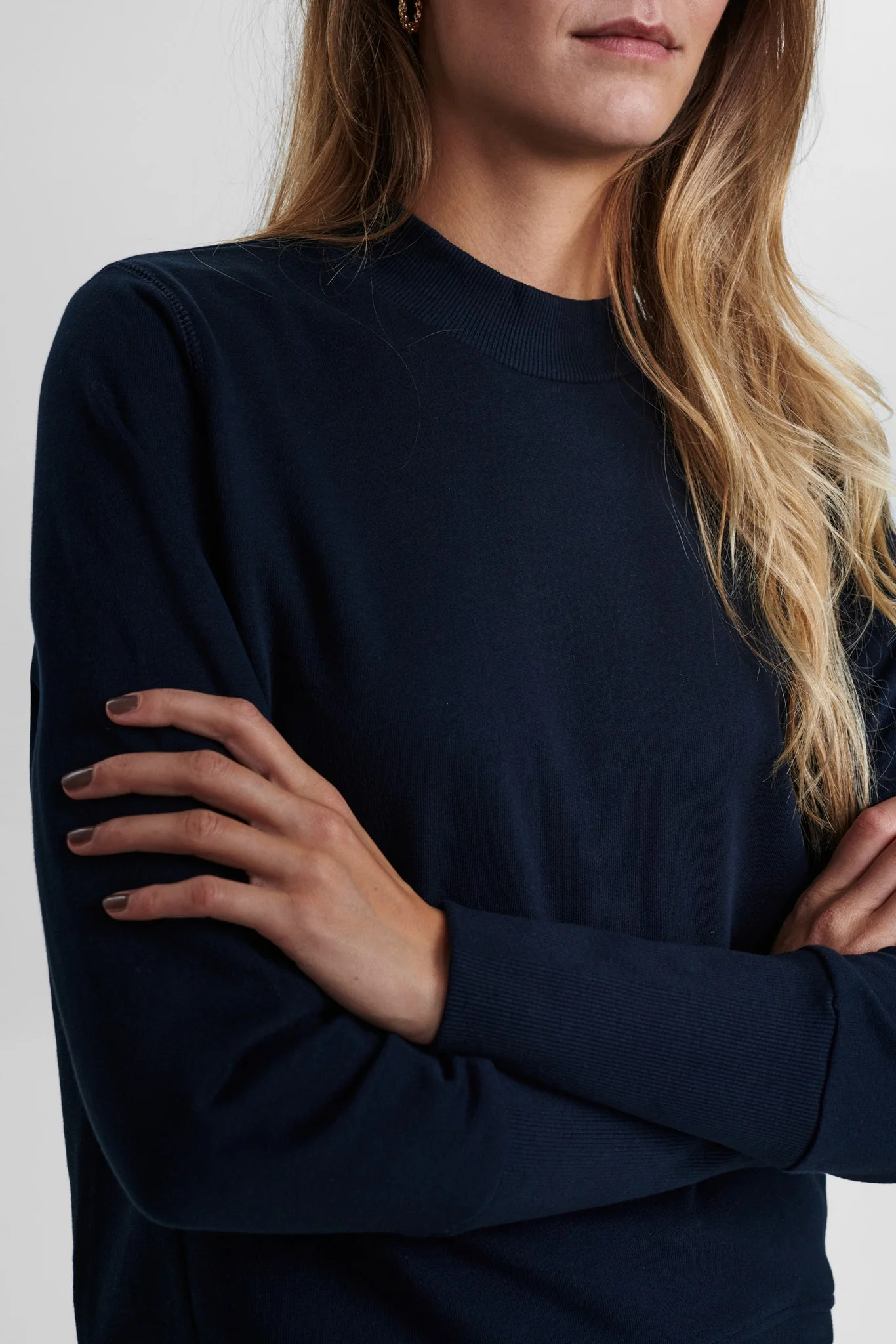 NUNIKOLA TURTLE NECK BF - Dark Sapphire - Image 4