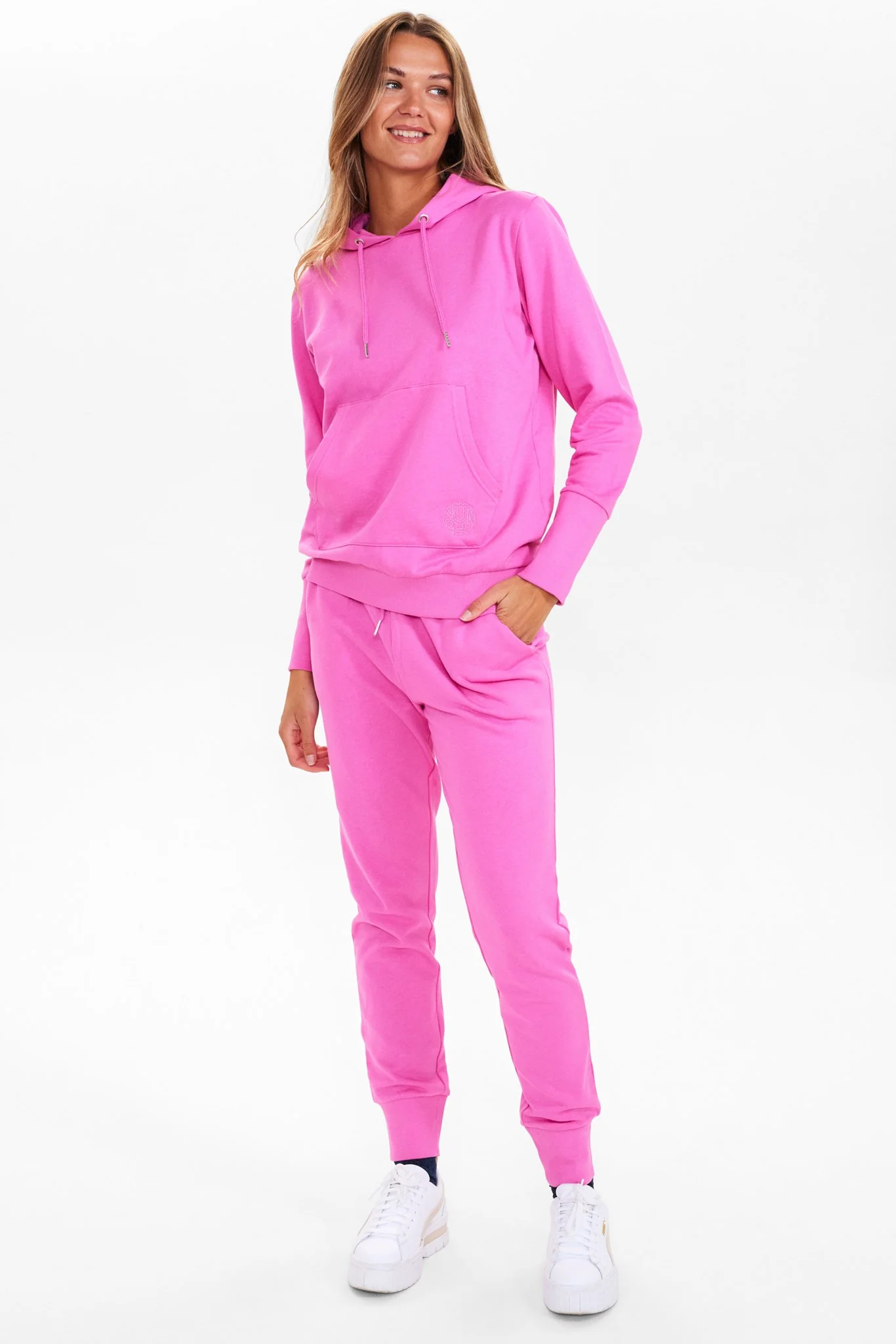 NUNILLA SWEAT BF - Strawberry Moon - Image 3