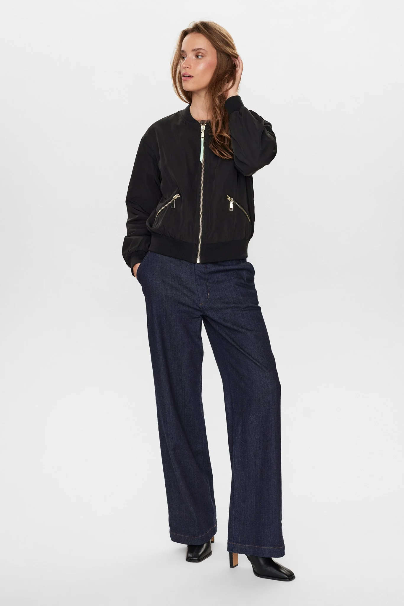 NUNORA JACKET - Caviar - Image 3